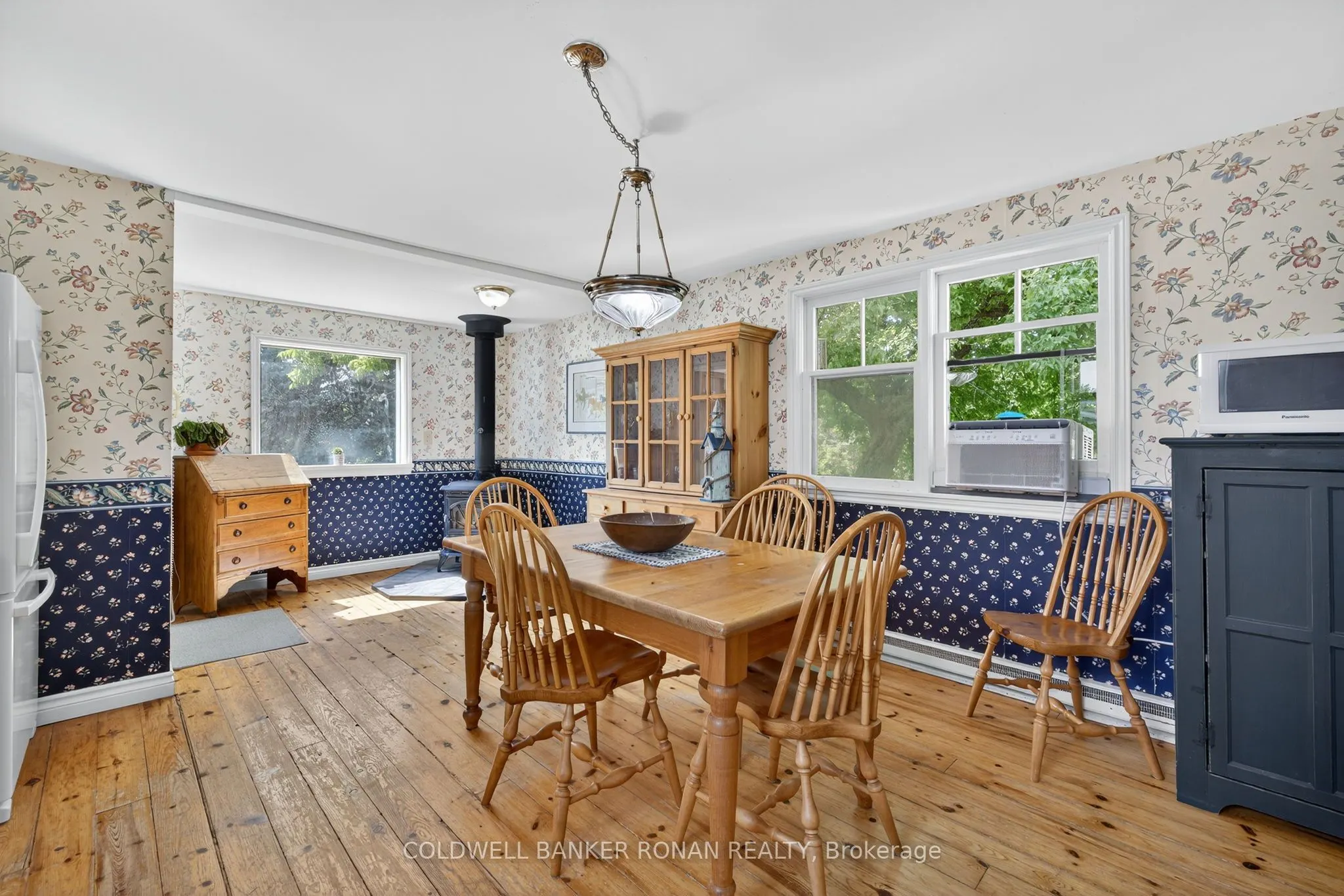 1604 Concession Rd 8
