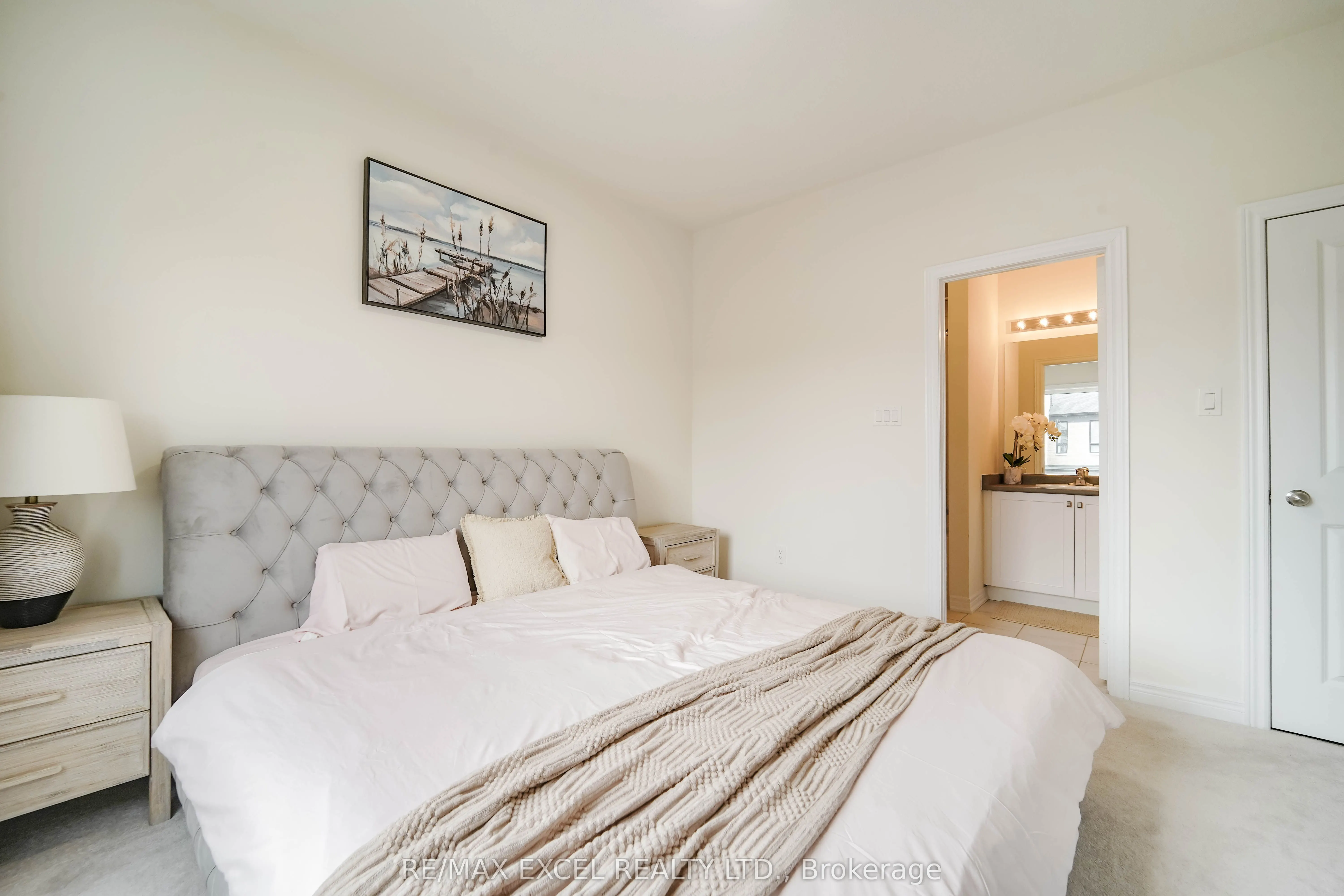 231 Fallharvest Way