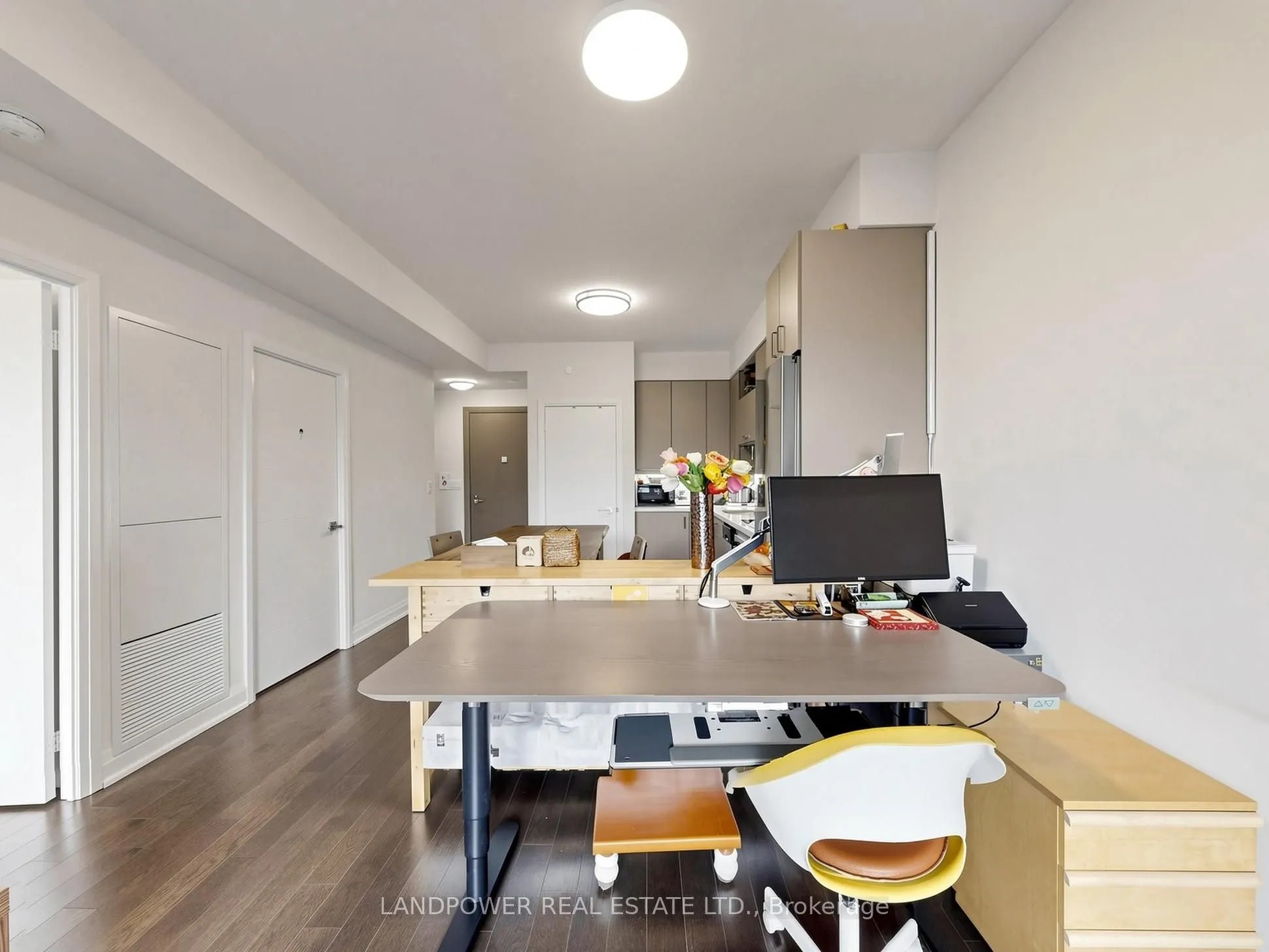 18 Uptown Drive #120