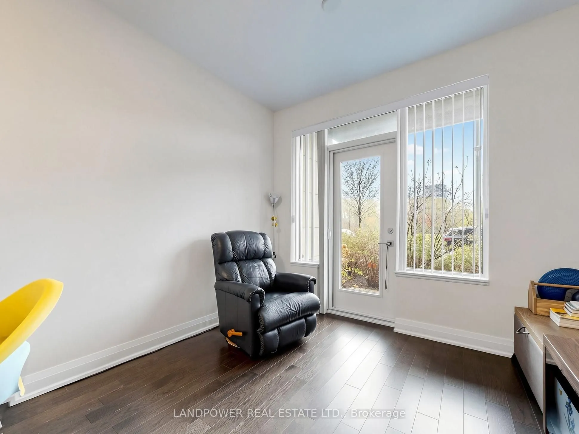 18 Uptown Drive #120