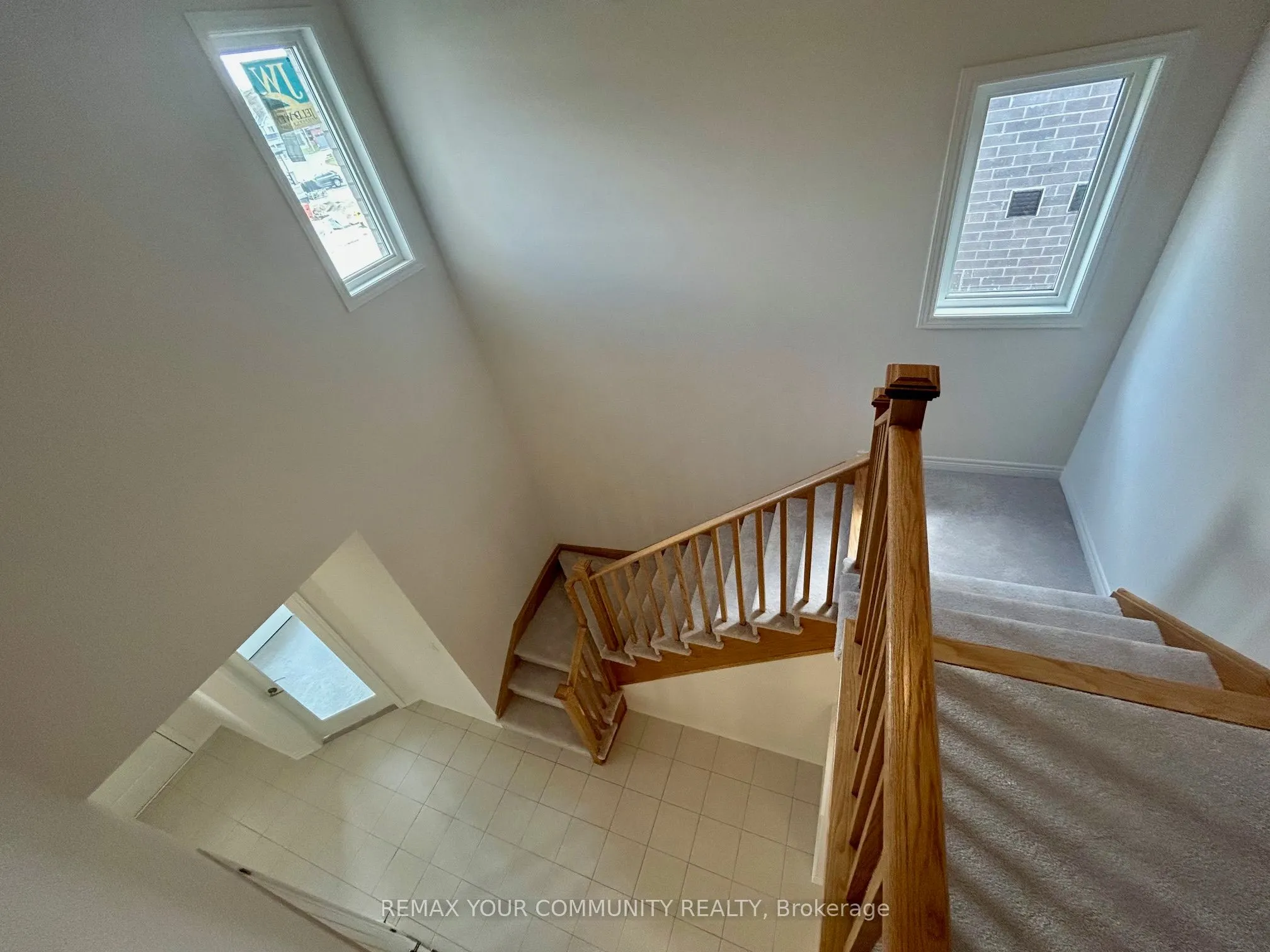 24 Baycroft Boulevard