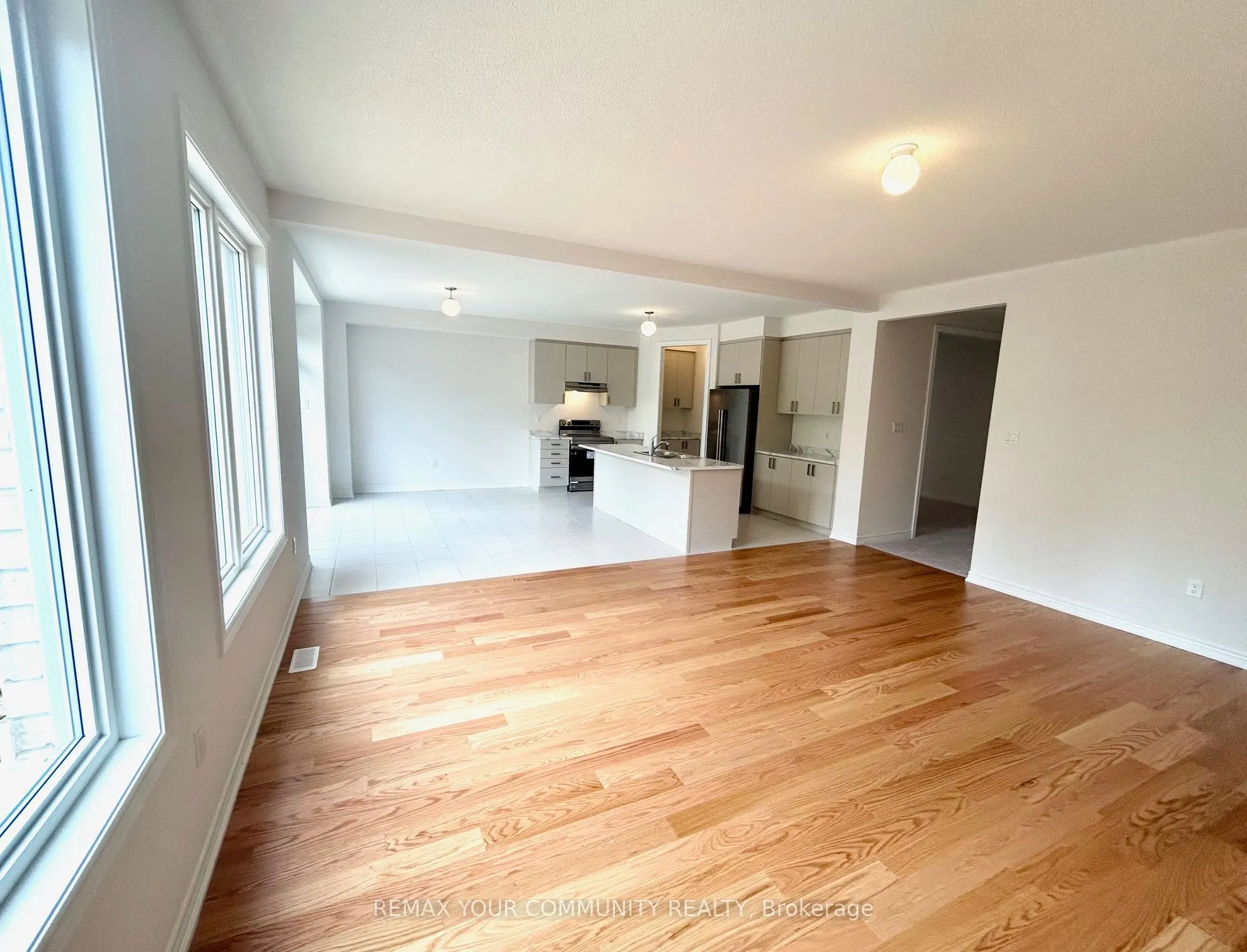 24 Baycroft Boulevard