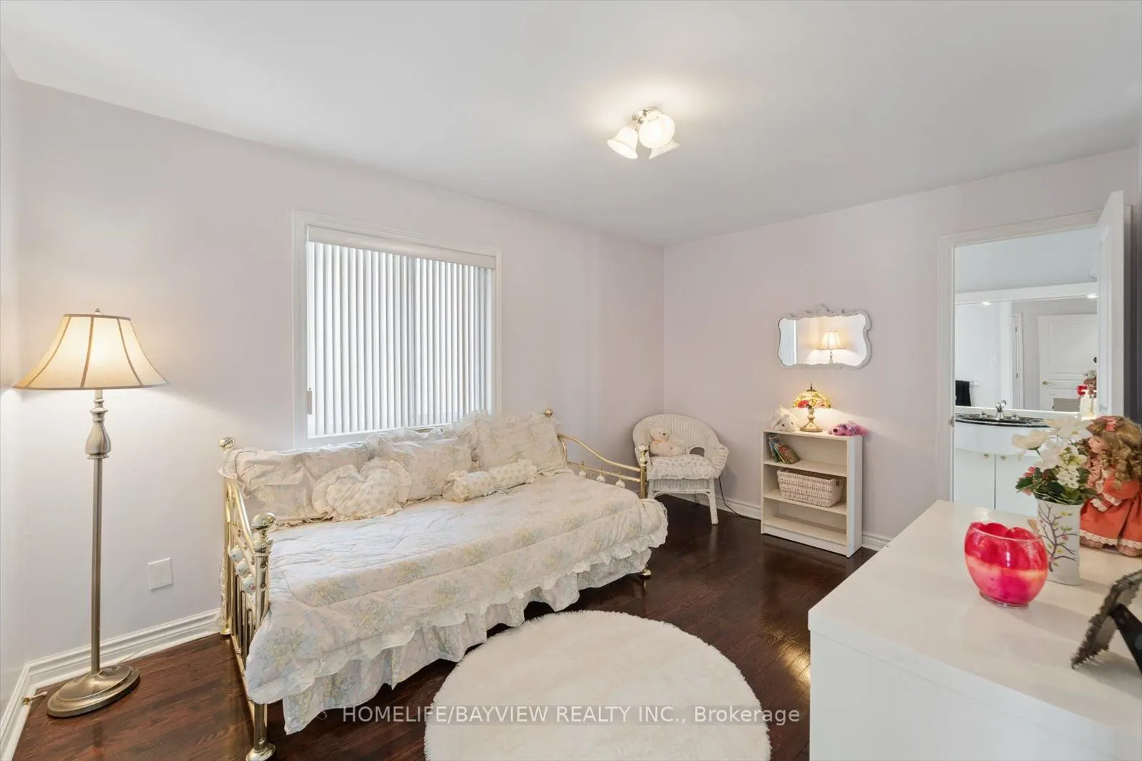 11 Sorrento Drive