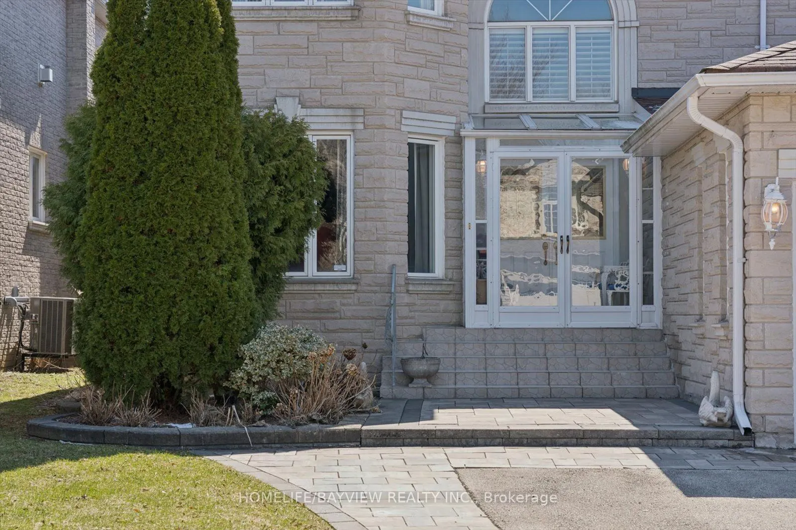 11 Sorrento Drive