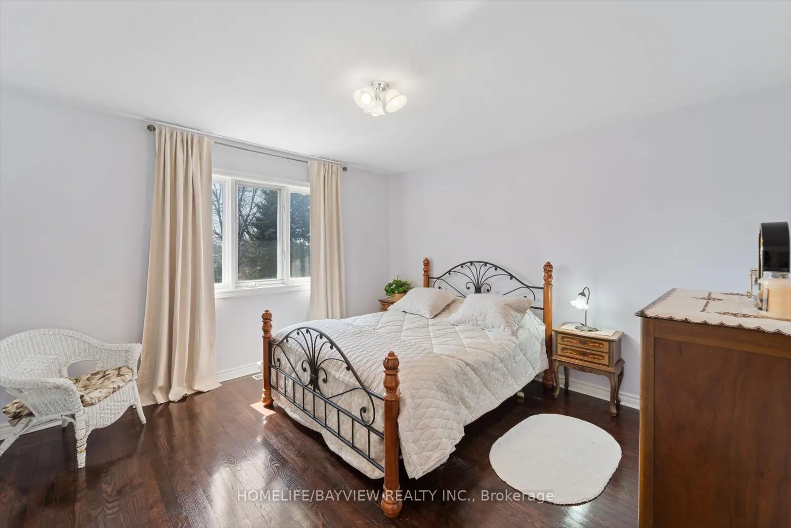 11 Sorrento Drive