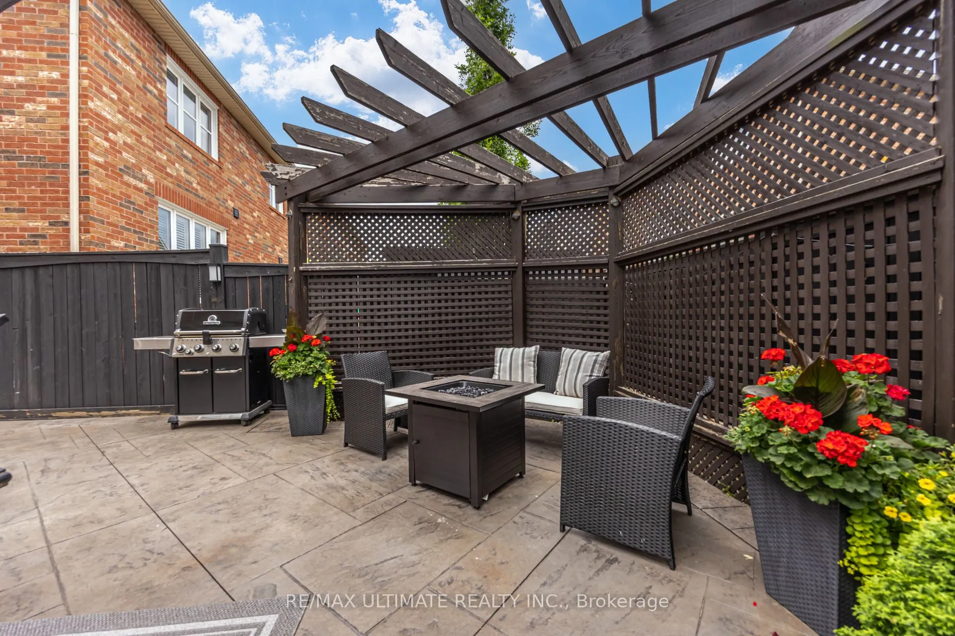 192 Robirwin Street