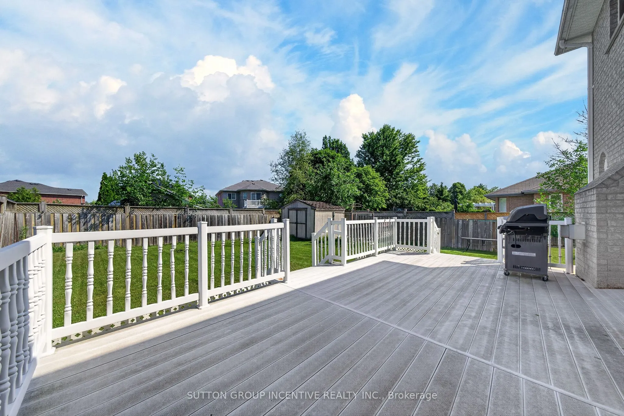 850 Leslie Drive