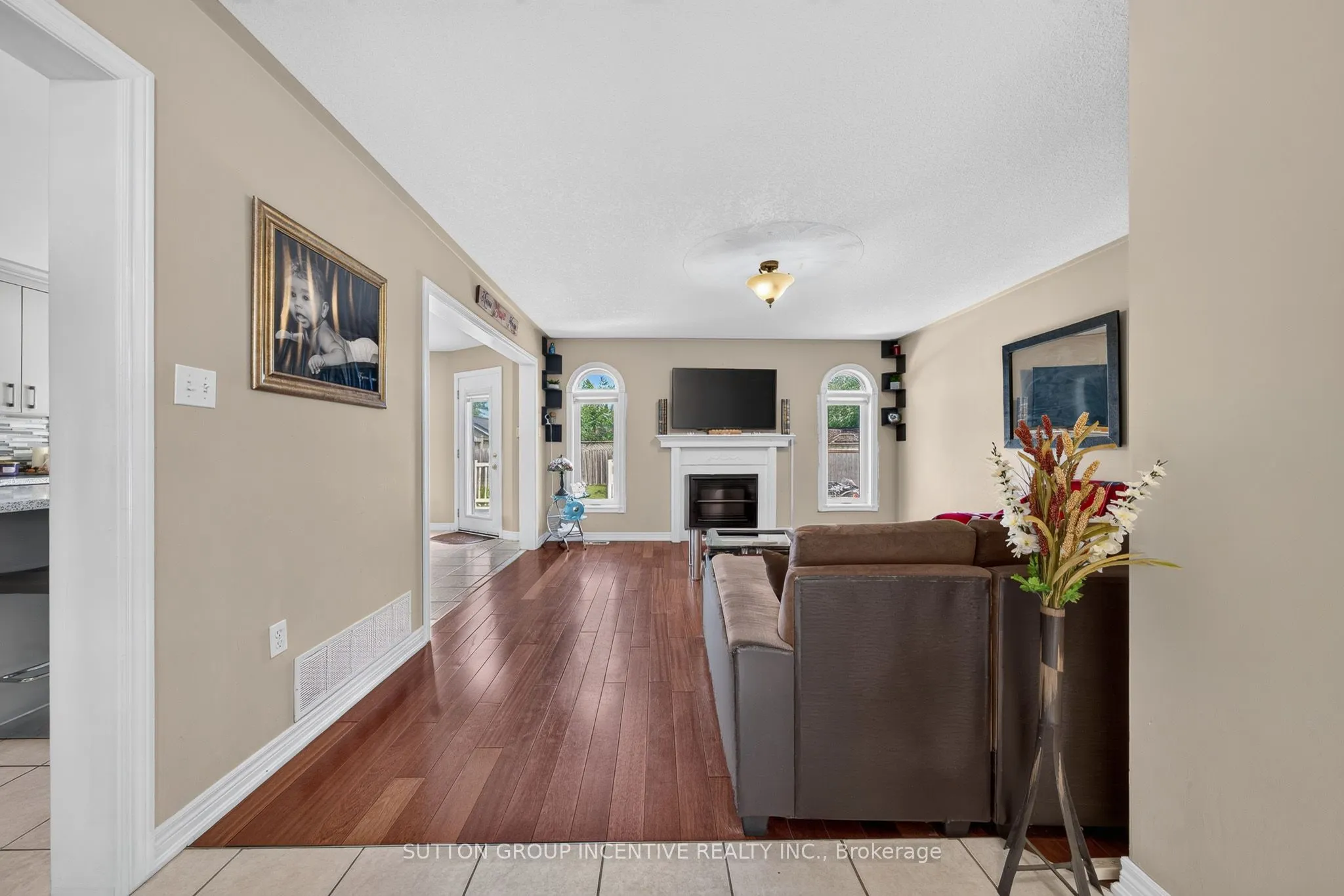 850 Leslie Drive