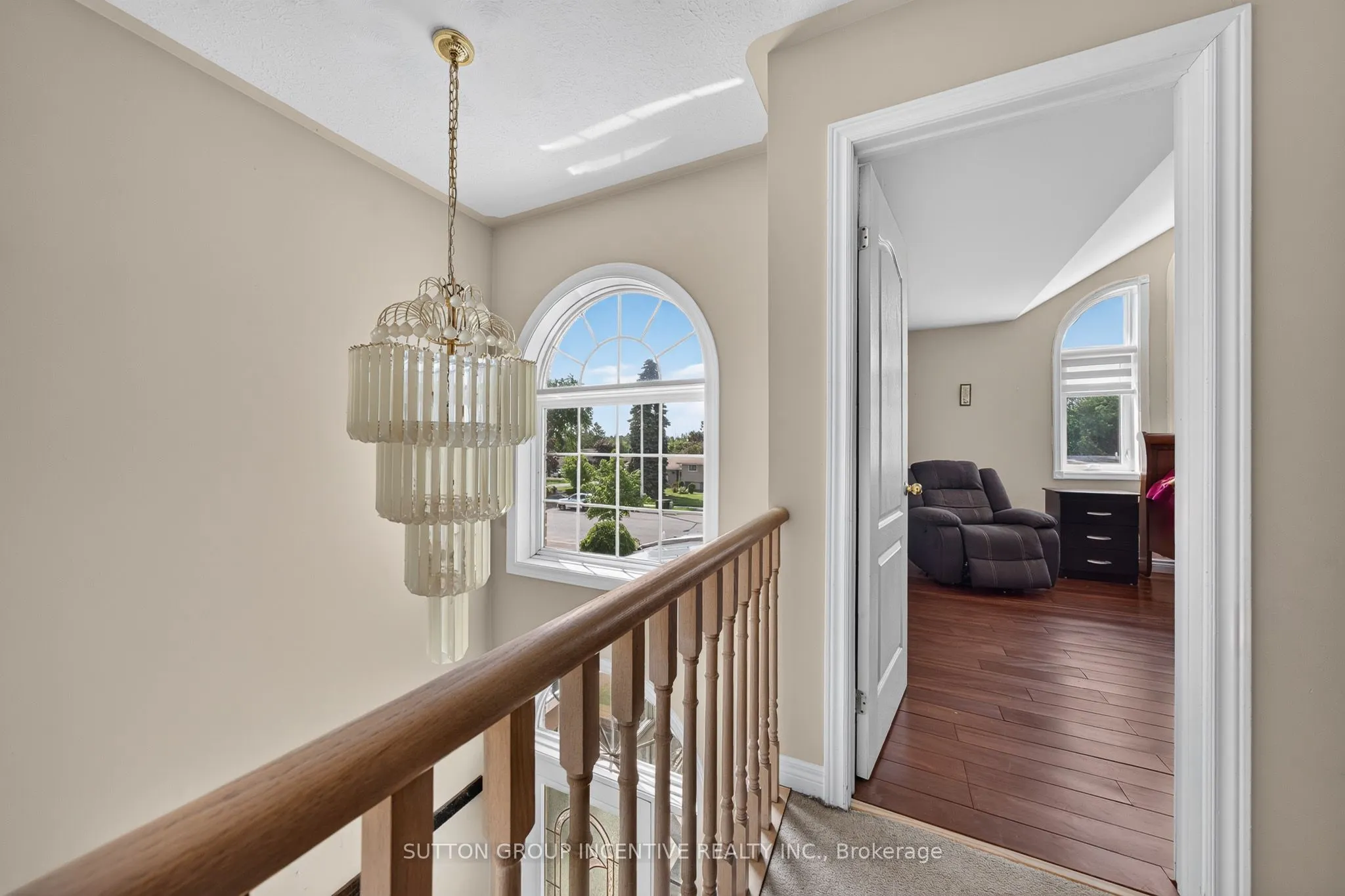 850 Leslie Drive