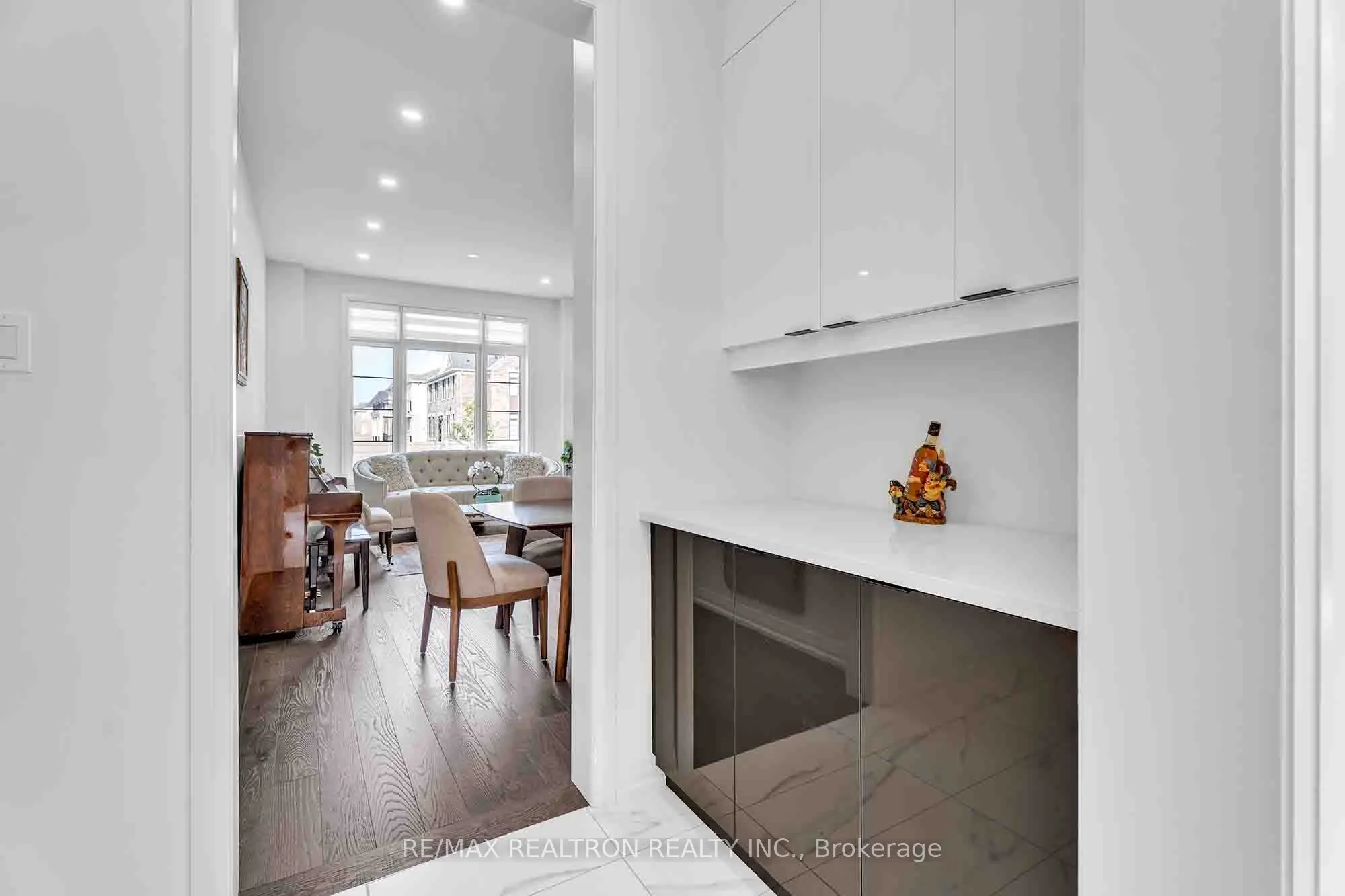 32 Bellflower Crescent