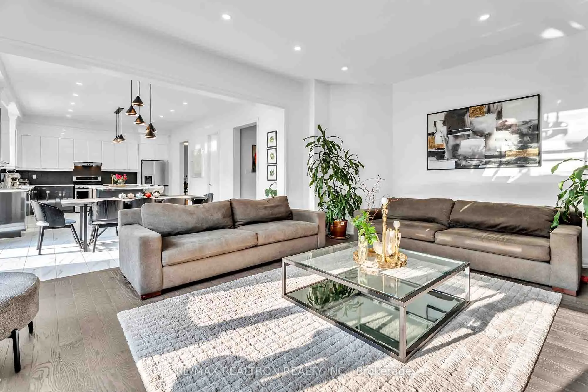 32 Bellflower Crescent