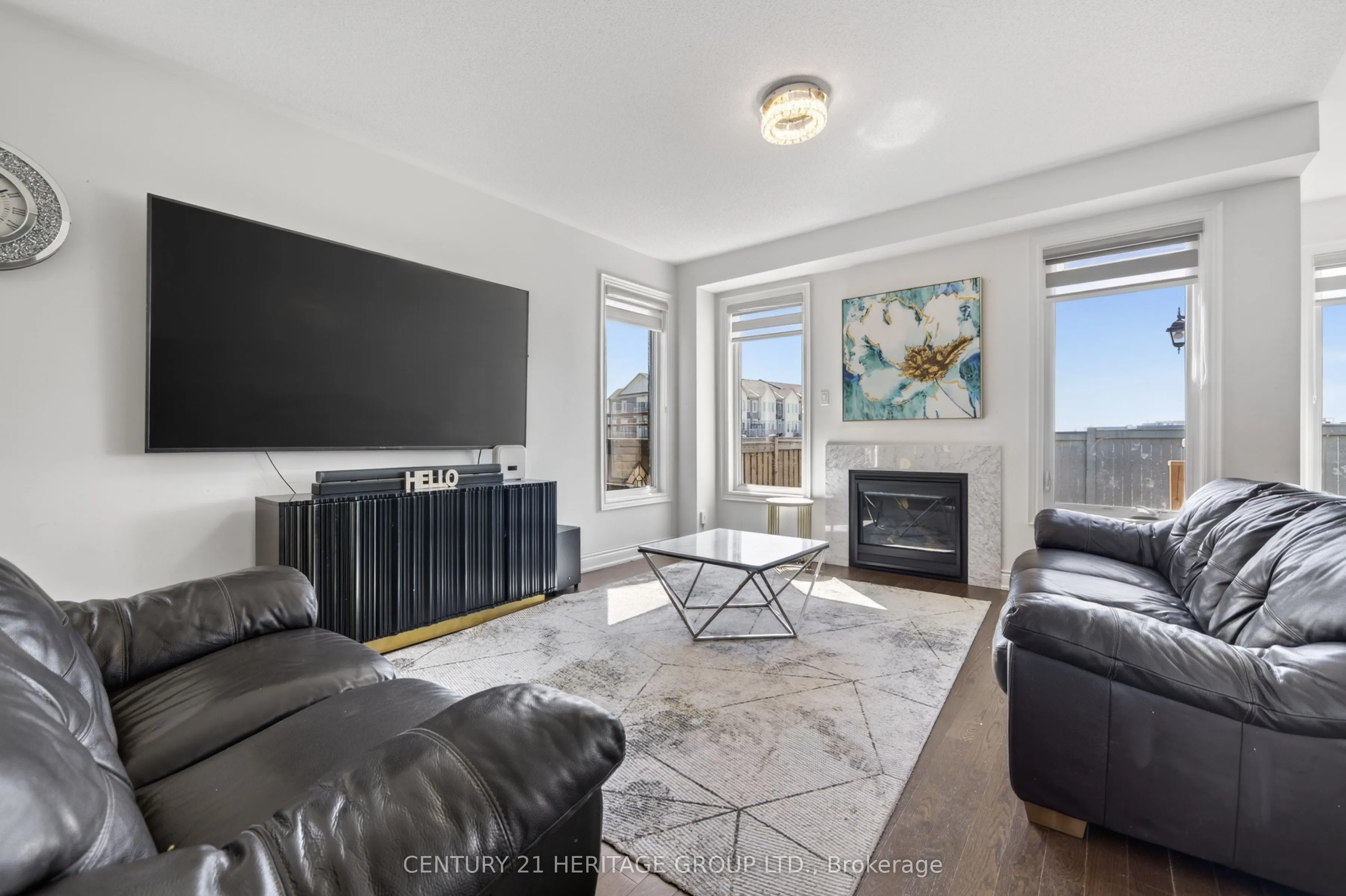 77 Montrose Boulevard