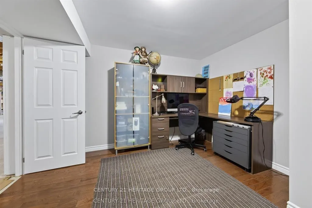136 Riveredge Drive
