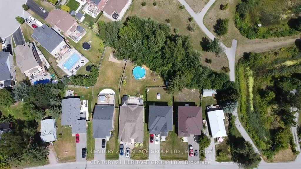 136 Riveredge Drive