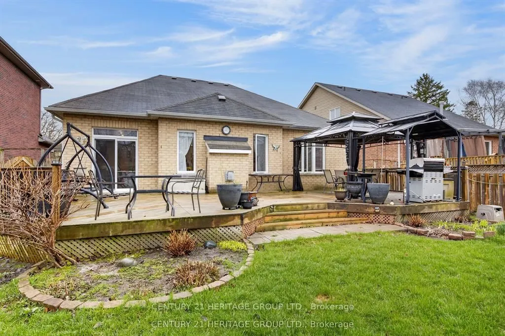136 Riveredge Drive