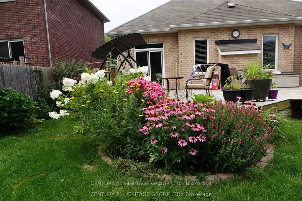 136 Riveredge Drive