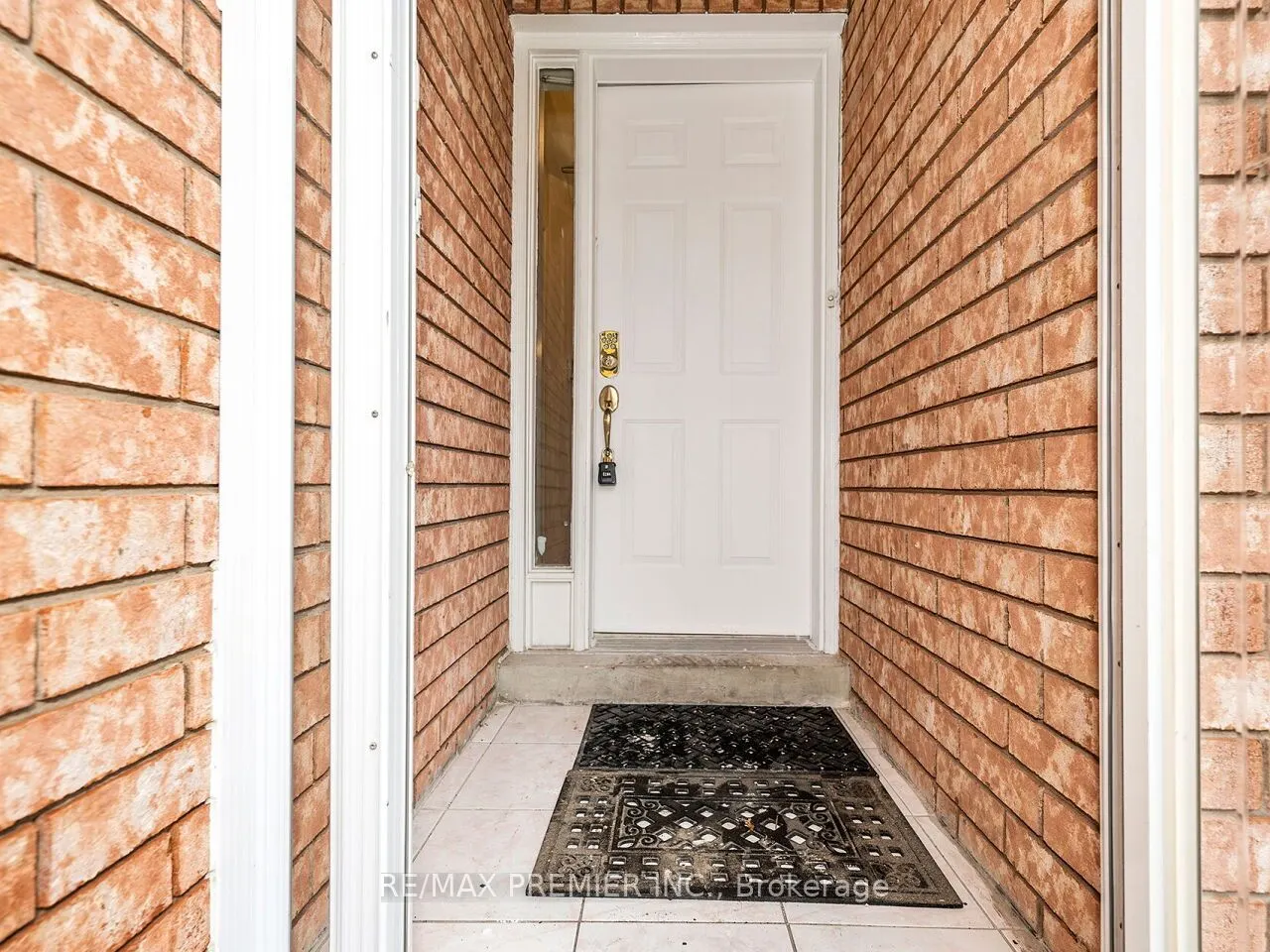 32 Stonebriar Drive