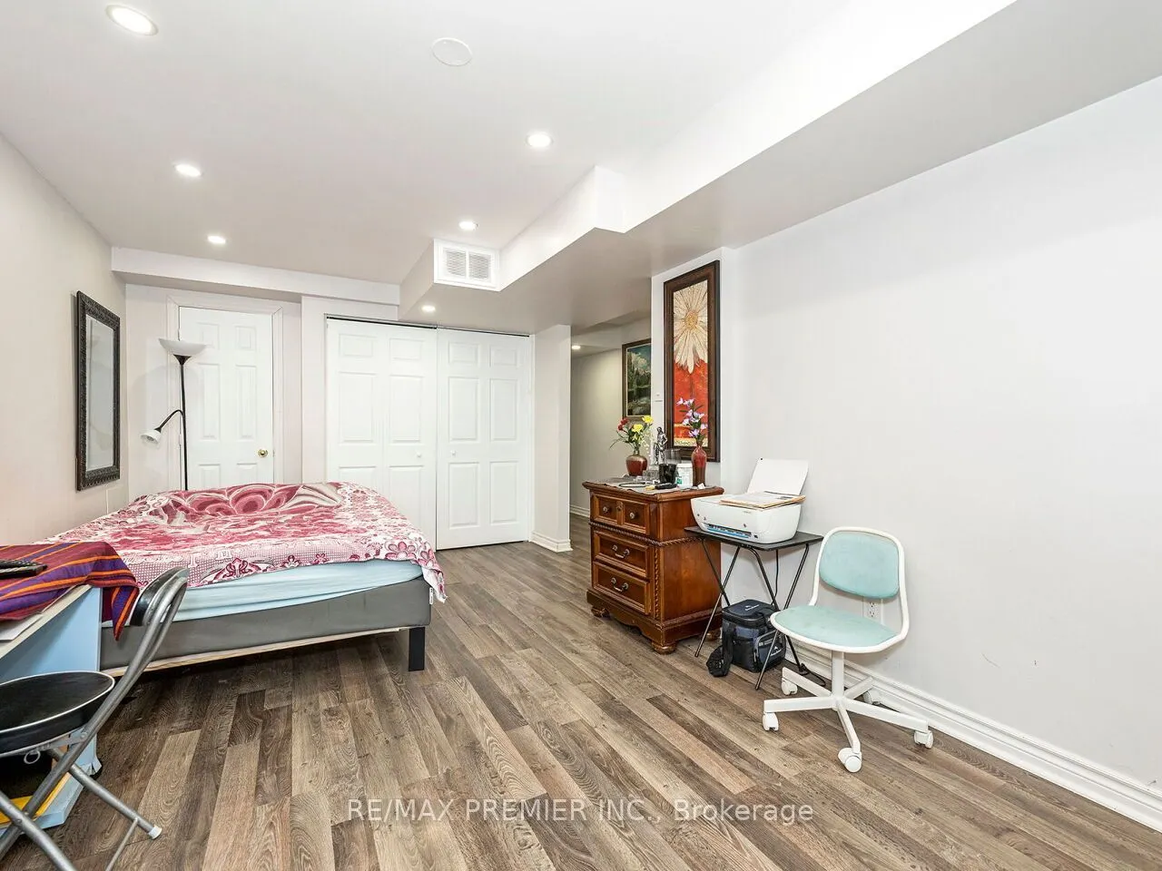 32 Stonebriar Drive
