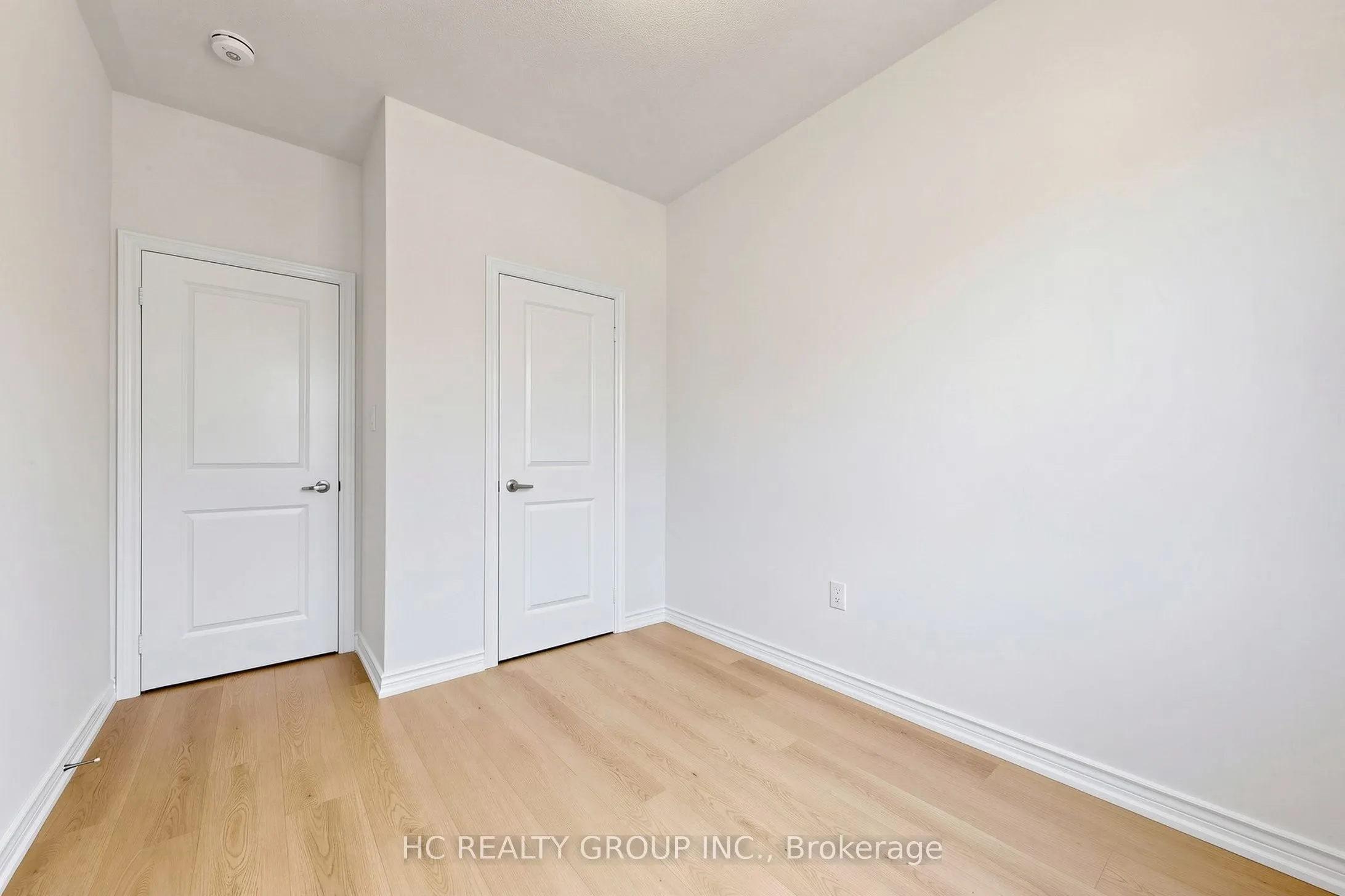 8 Hewison Avenue