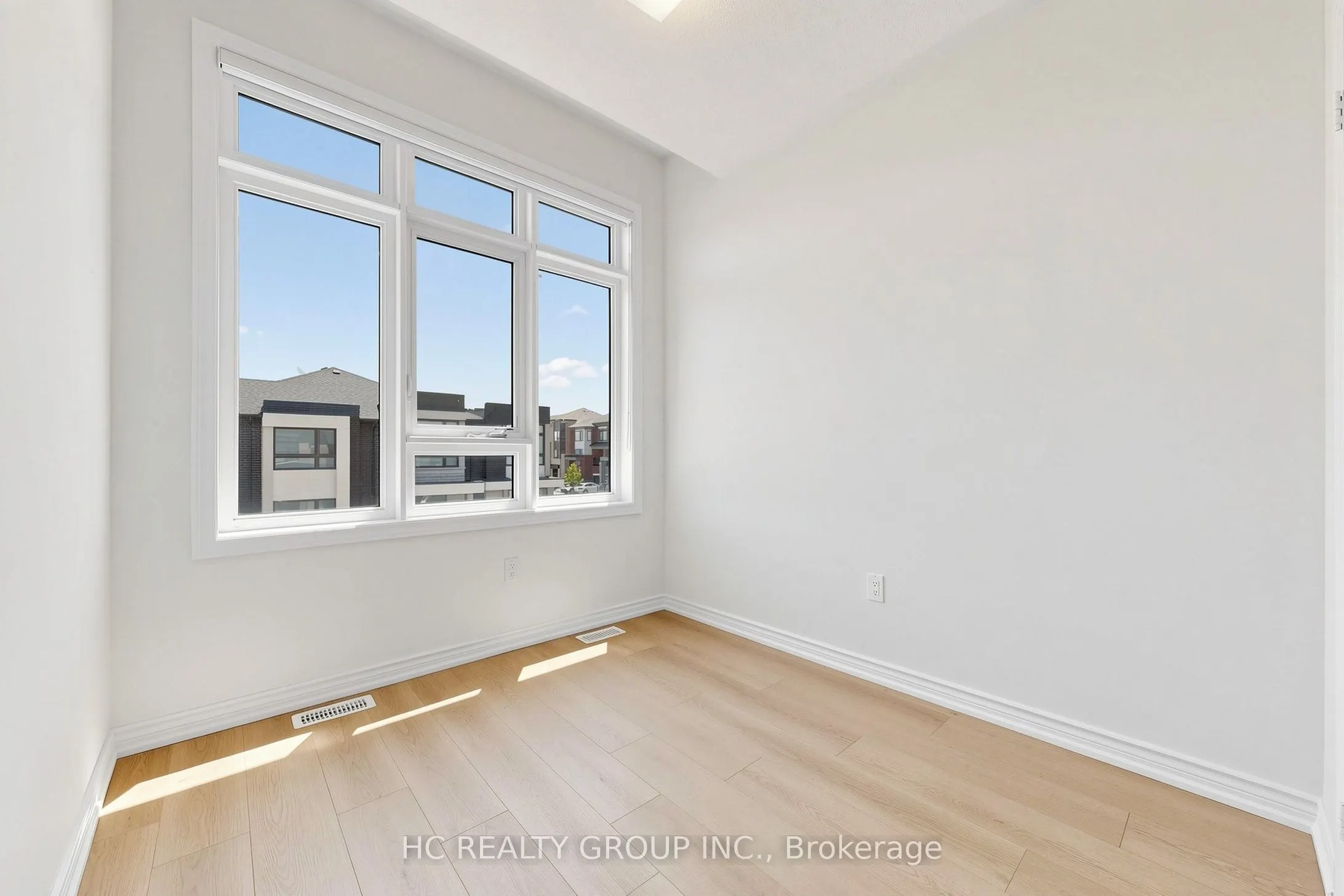 8 Hewison Avenue