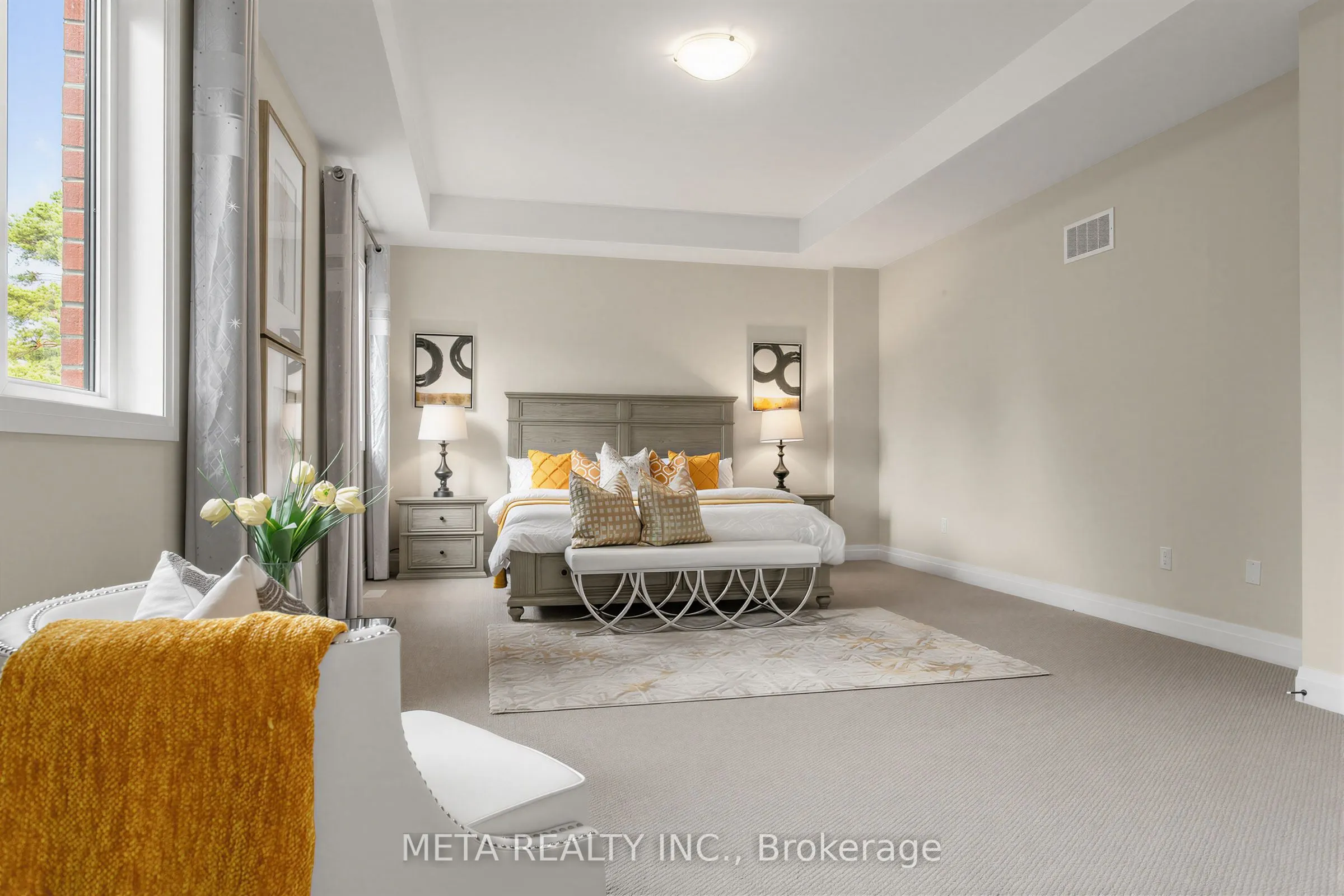 56 Klees Crescent