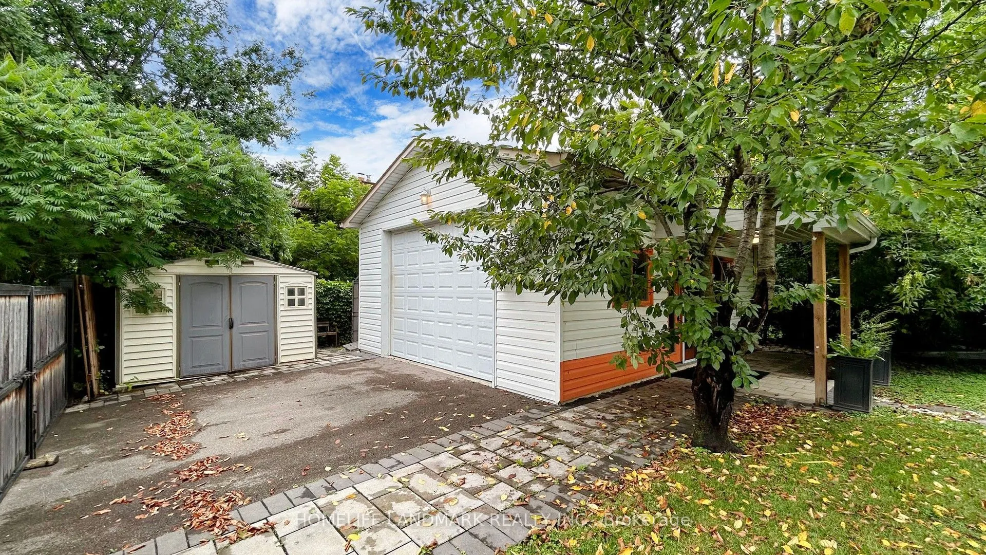 98 Glen Cameron Road