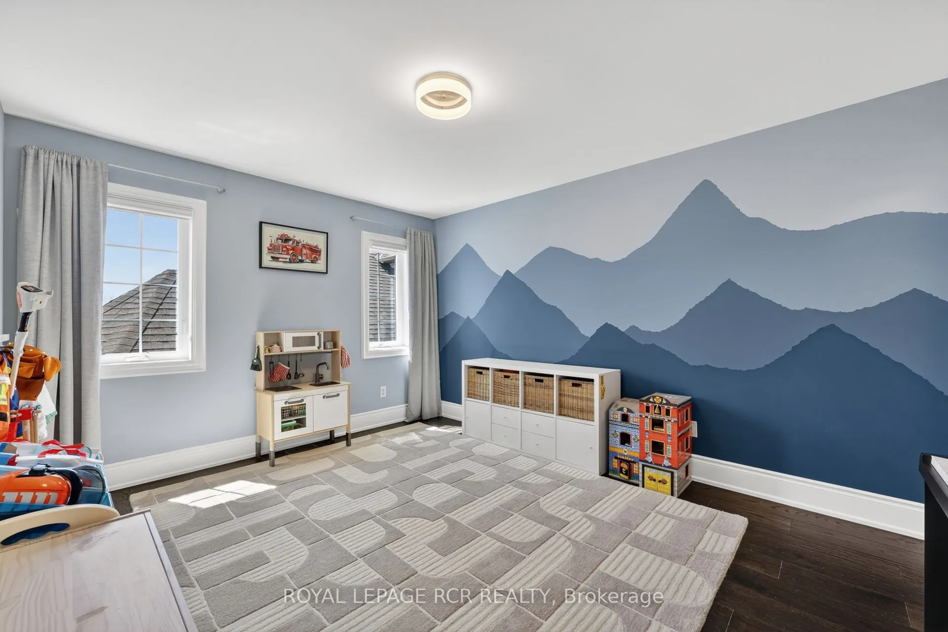 14 Emerald Heights Drive
