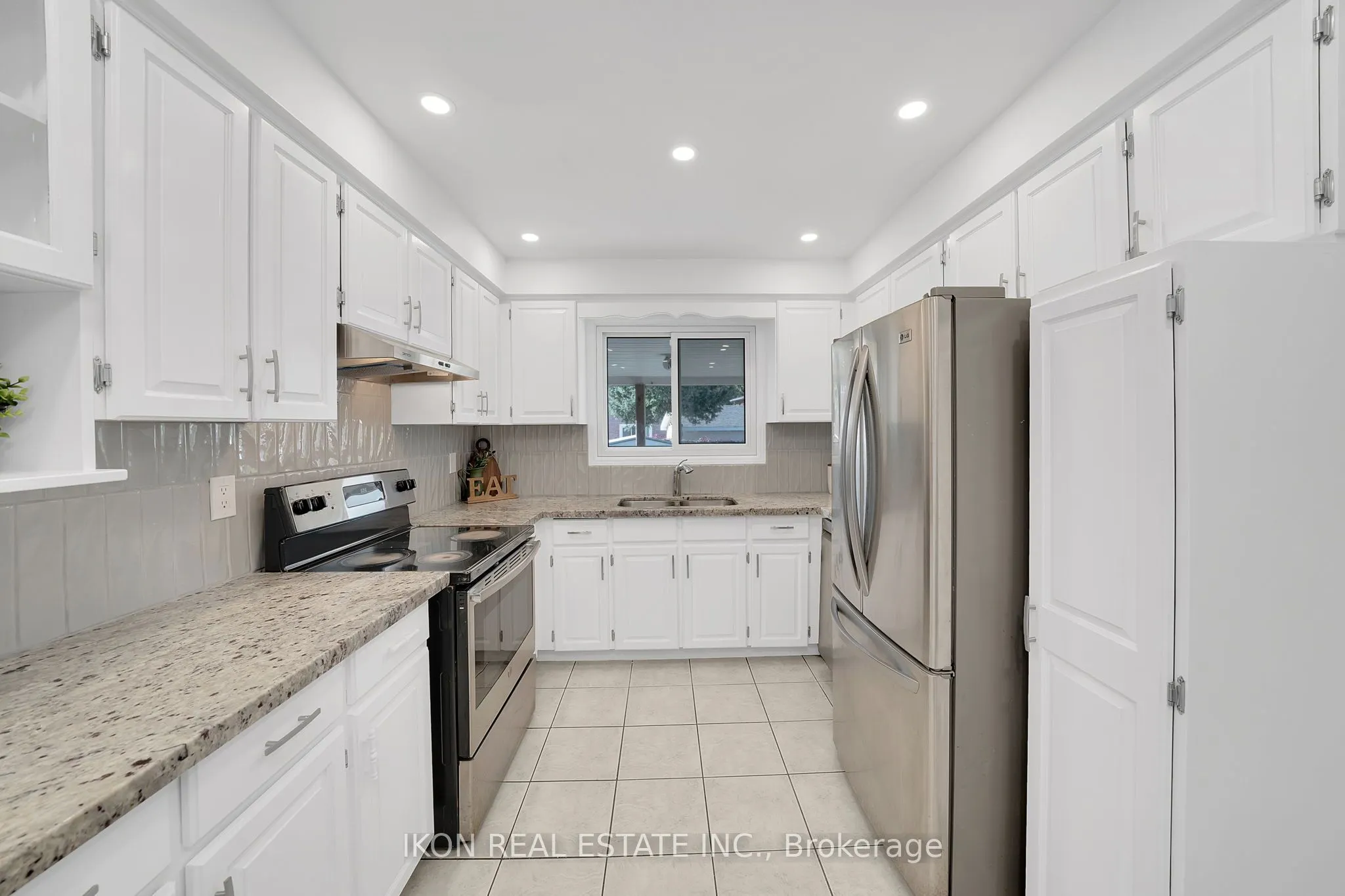 182 Tall Grass Trail