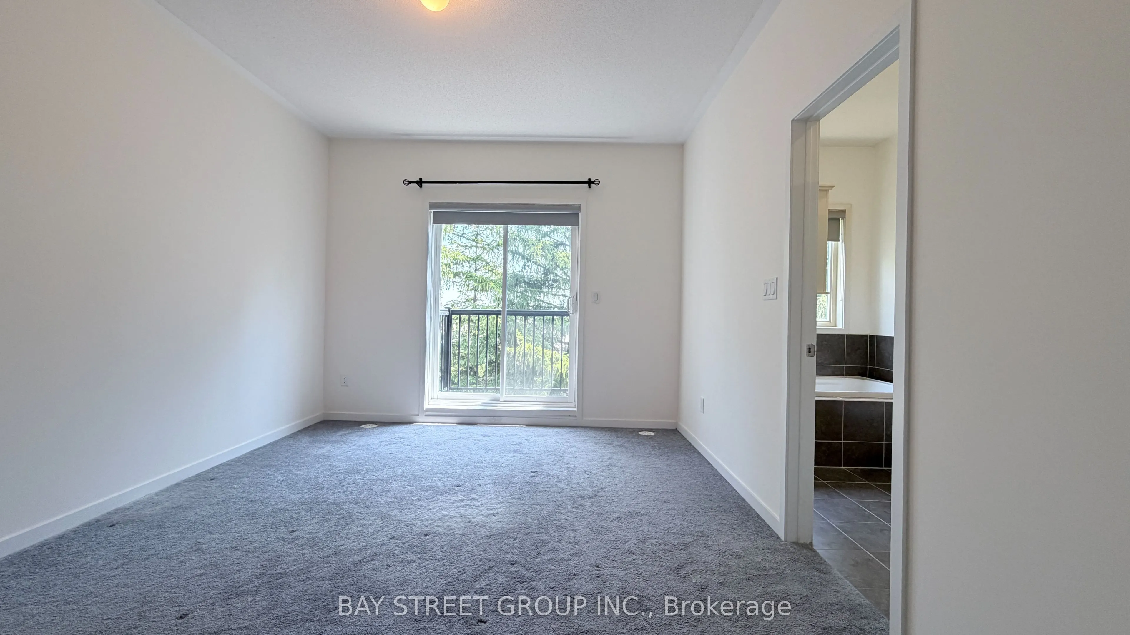 54 Pantheon Lane