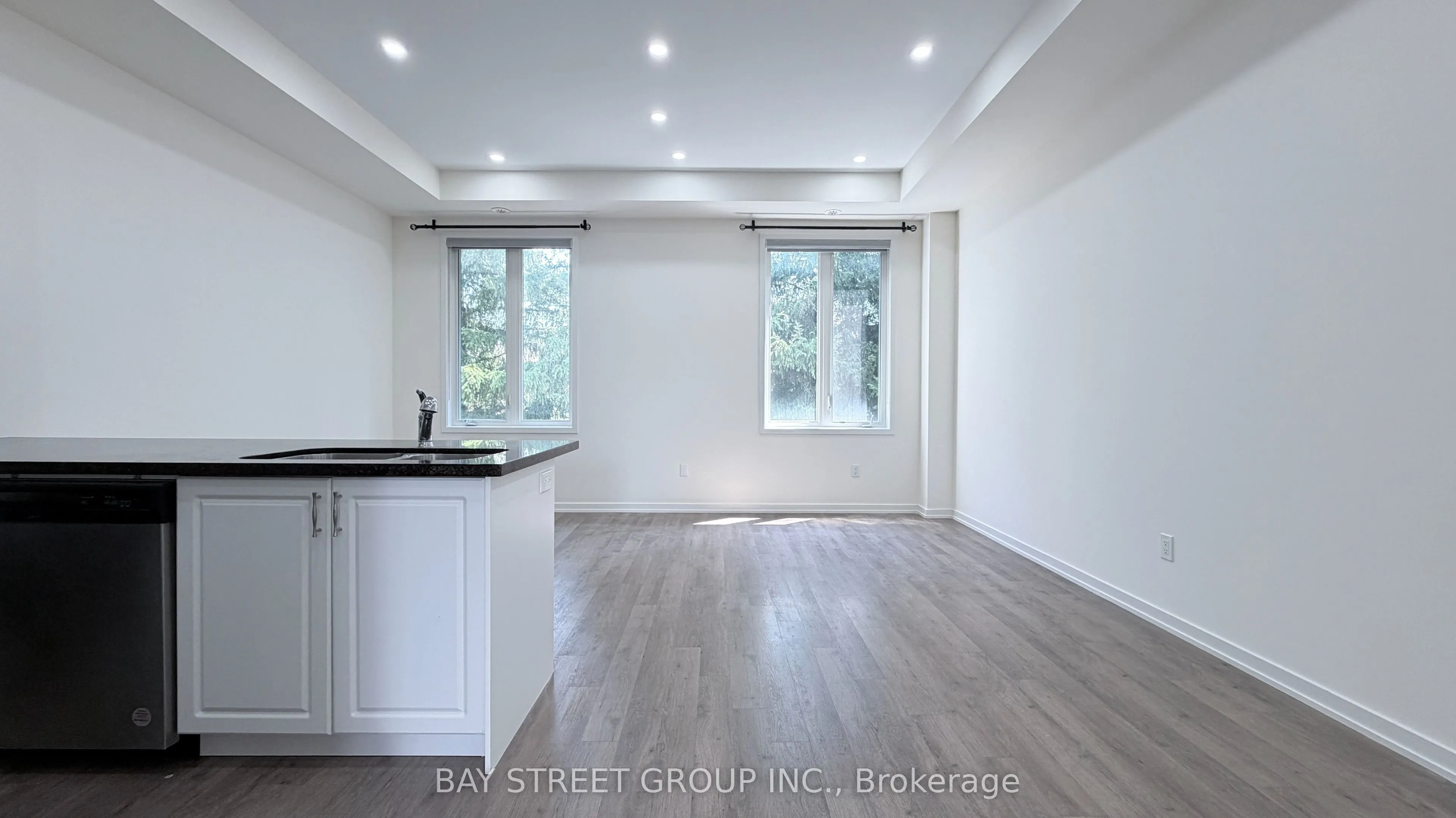 54 Pantheon Lane