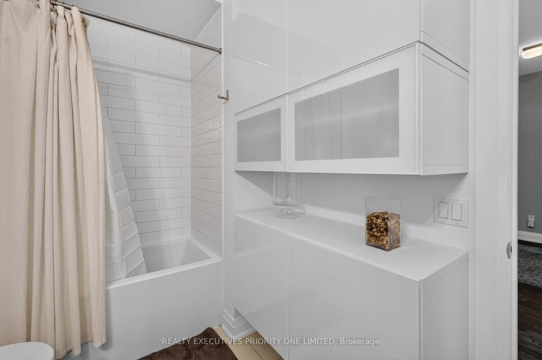 8161 Kipling Avenue #59