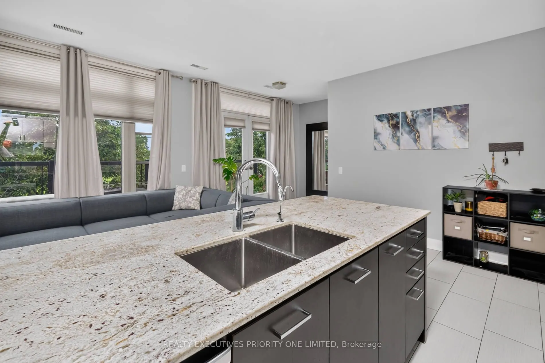 8161 Kipling Avenue #59