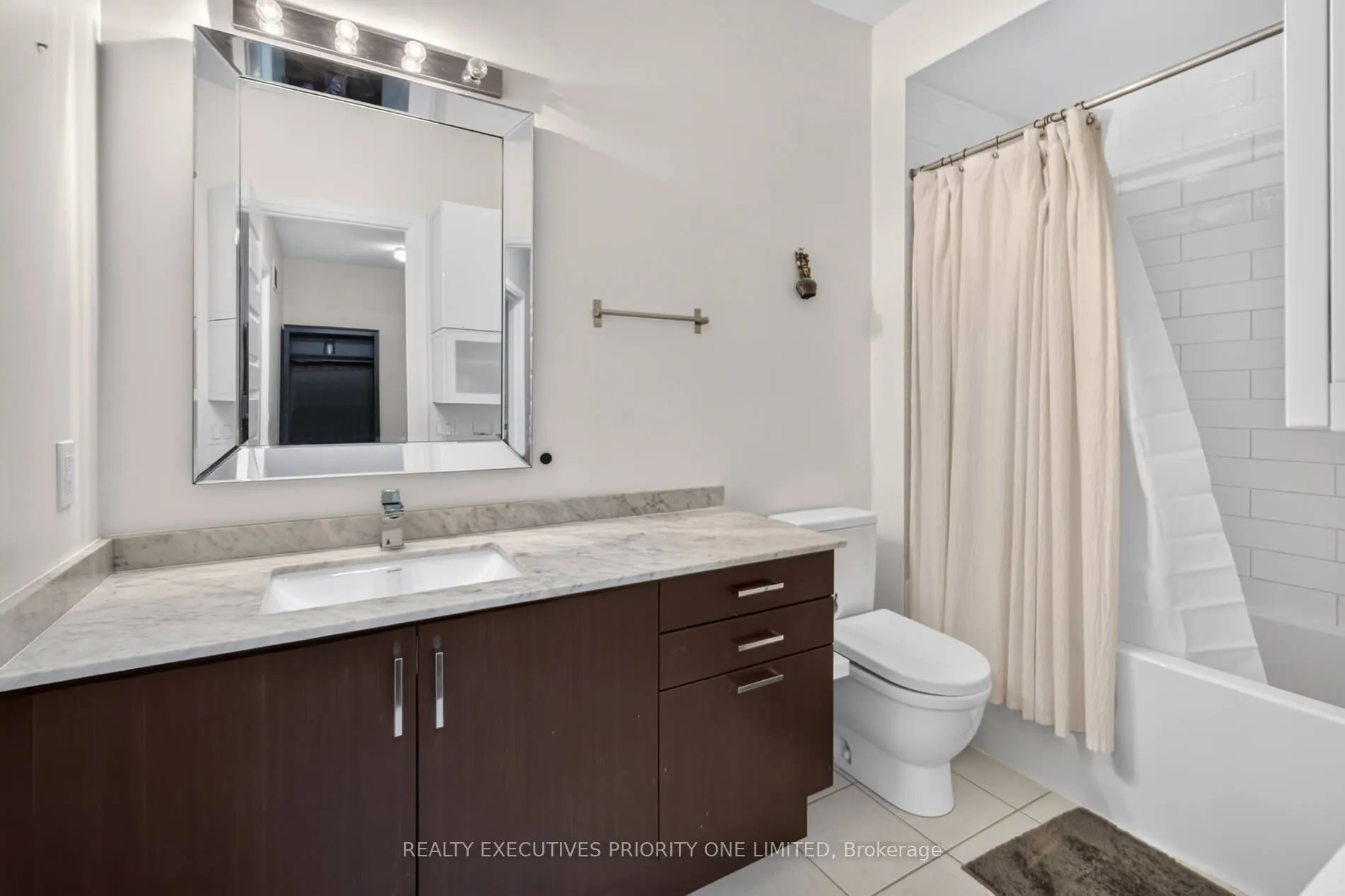 8161 Kipling Avenue #59