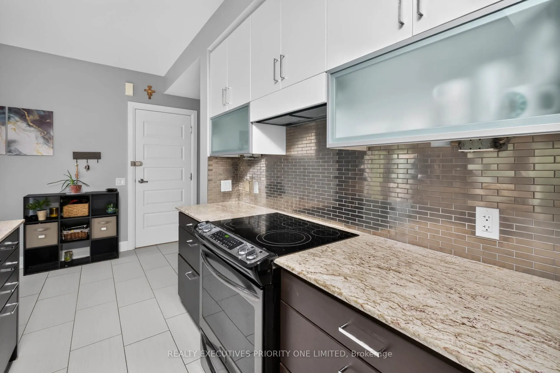 8161 Kipling Avenue #59
