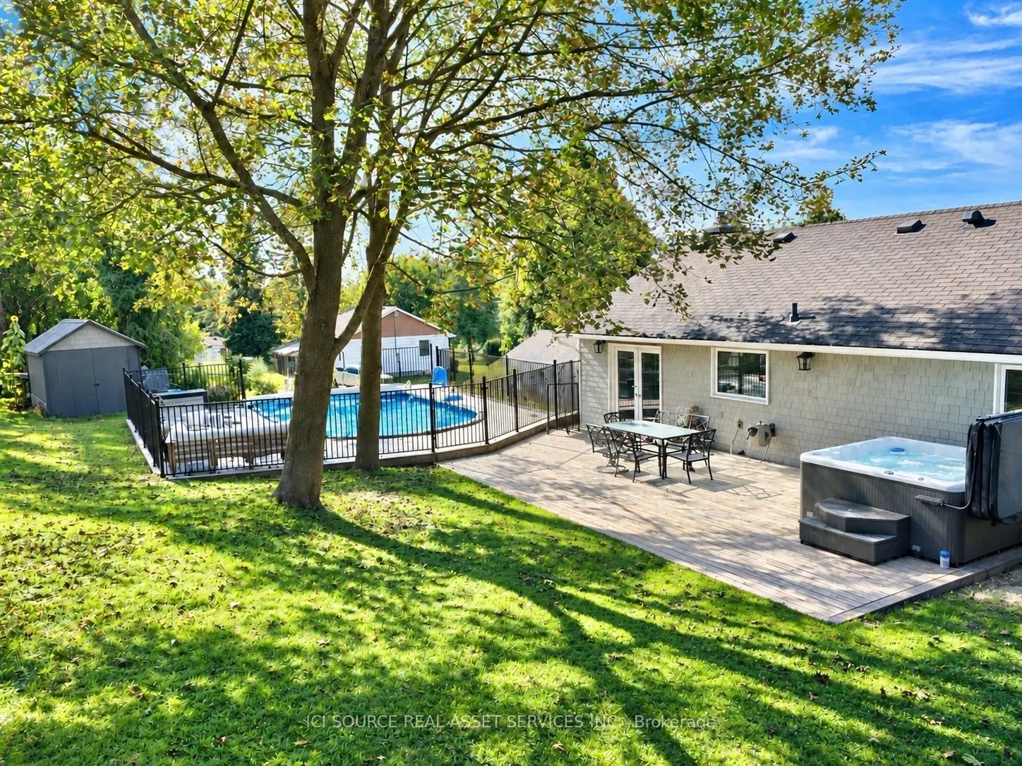 689 Ravenshoe Road