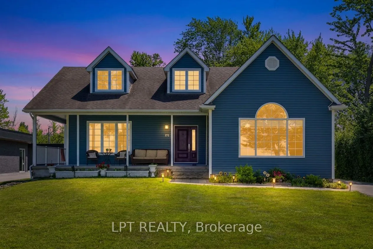 173 Lake Drive E