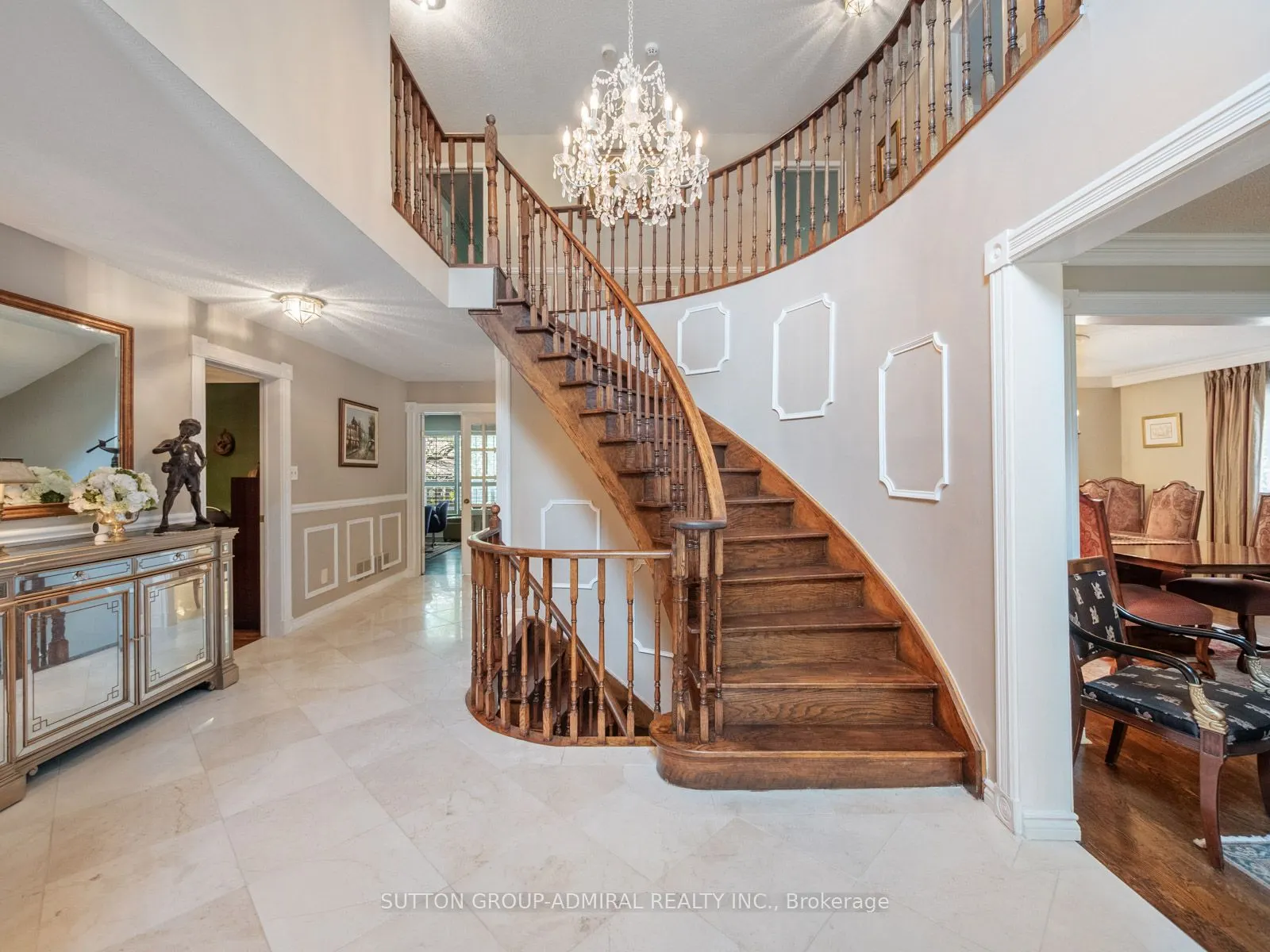 49 Miriam Crescent