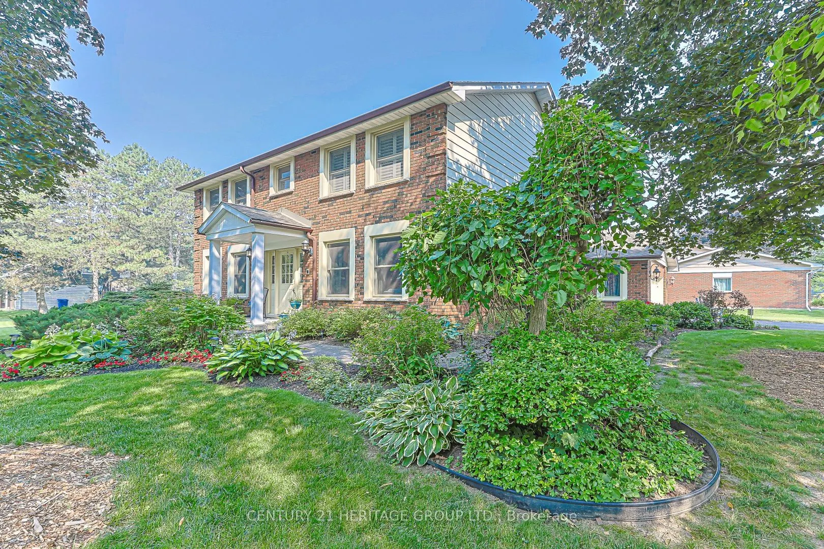 25 Grant Court