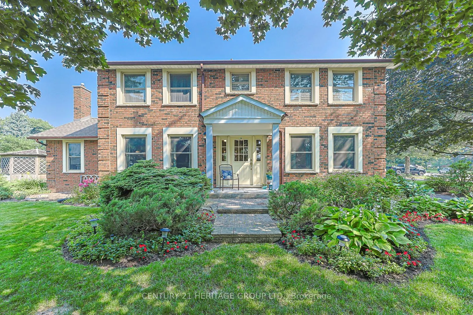 25 Grant Court