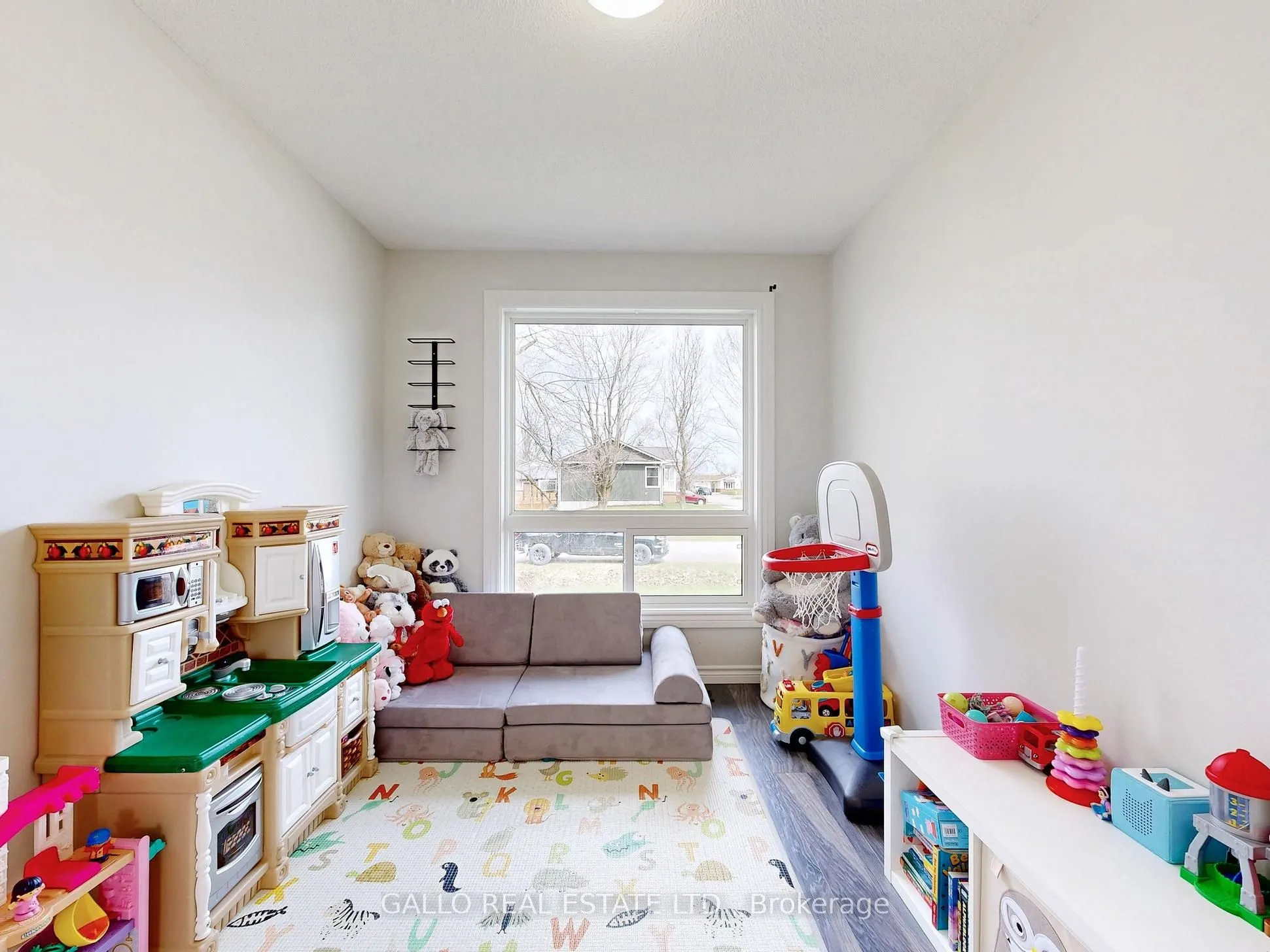 630 Highland Crescent