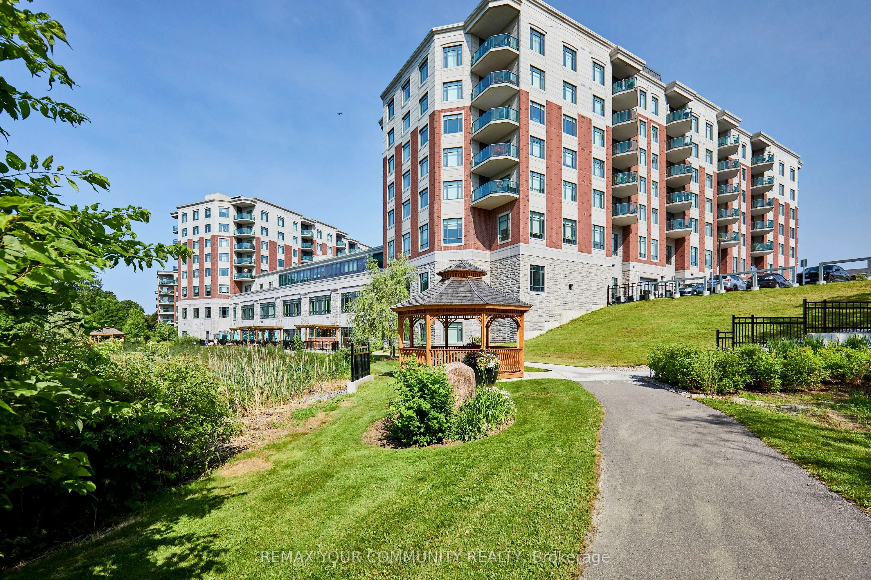 440 William Graham Drive #511