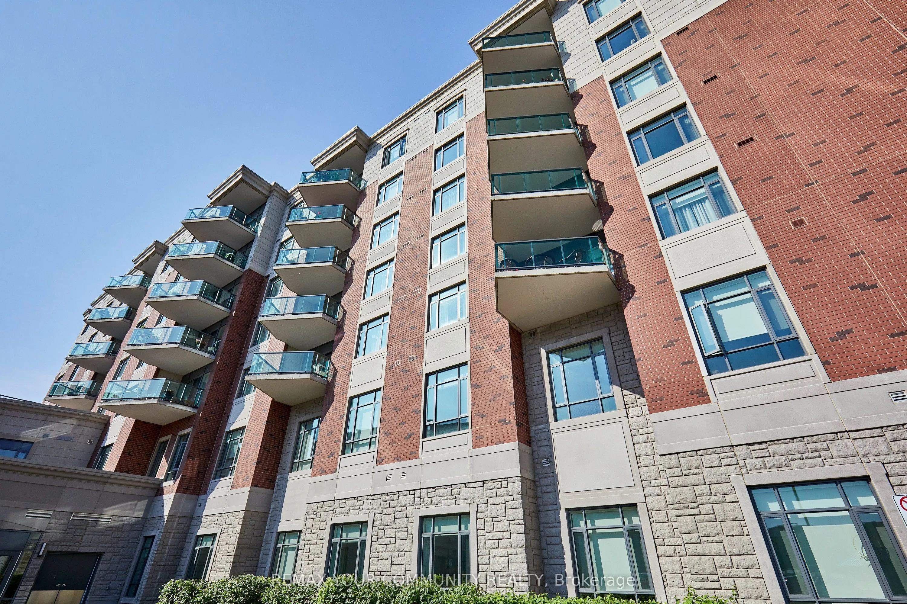 440 William Graham Drive #511