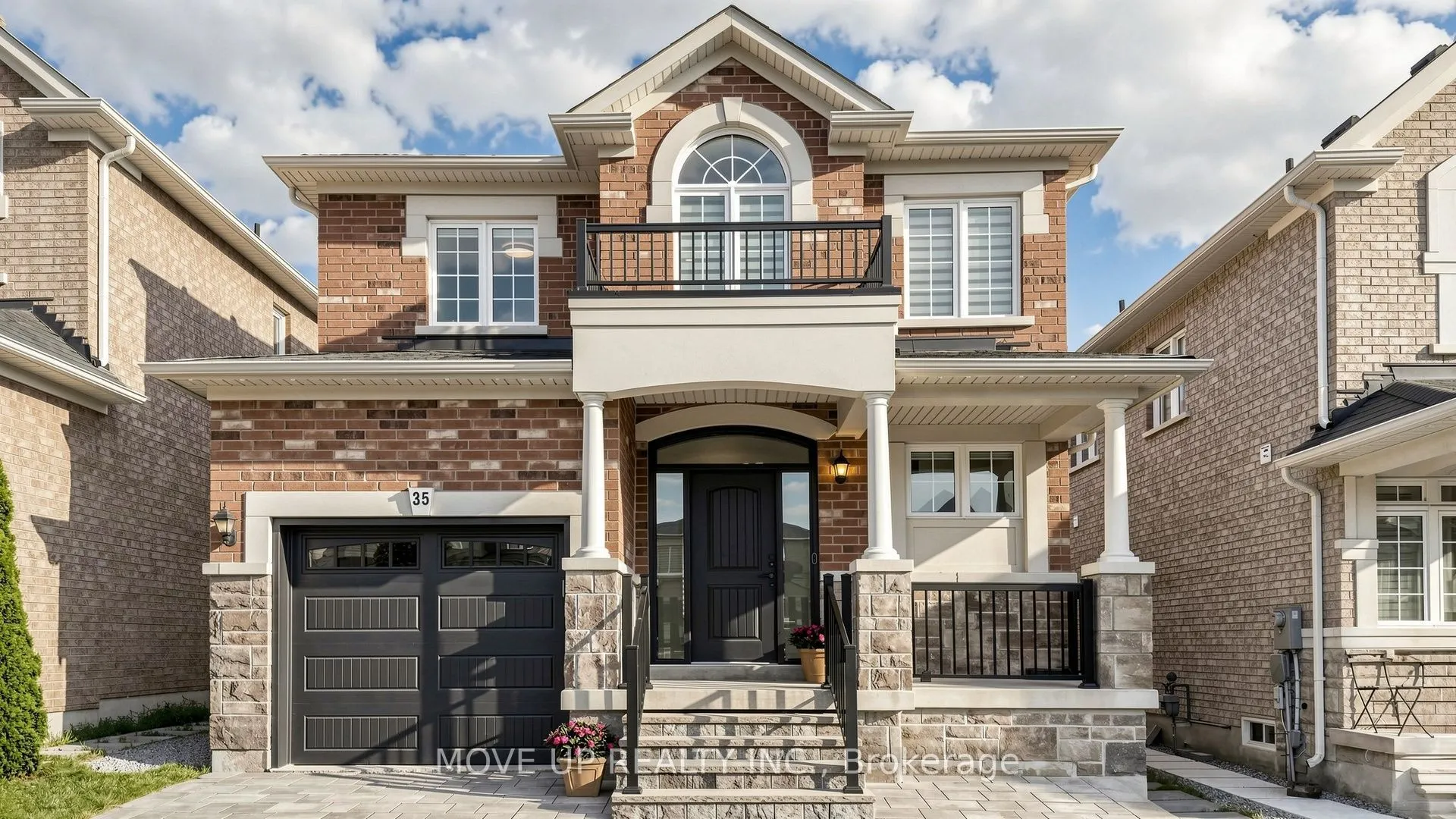 35 Lauderdale Drive