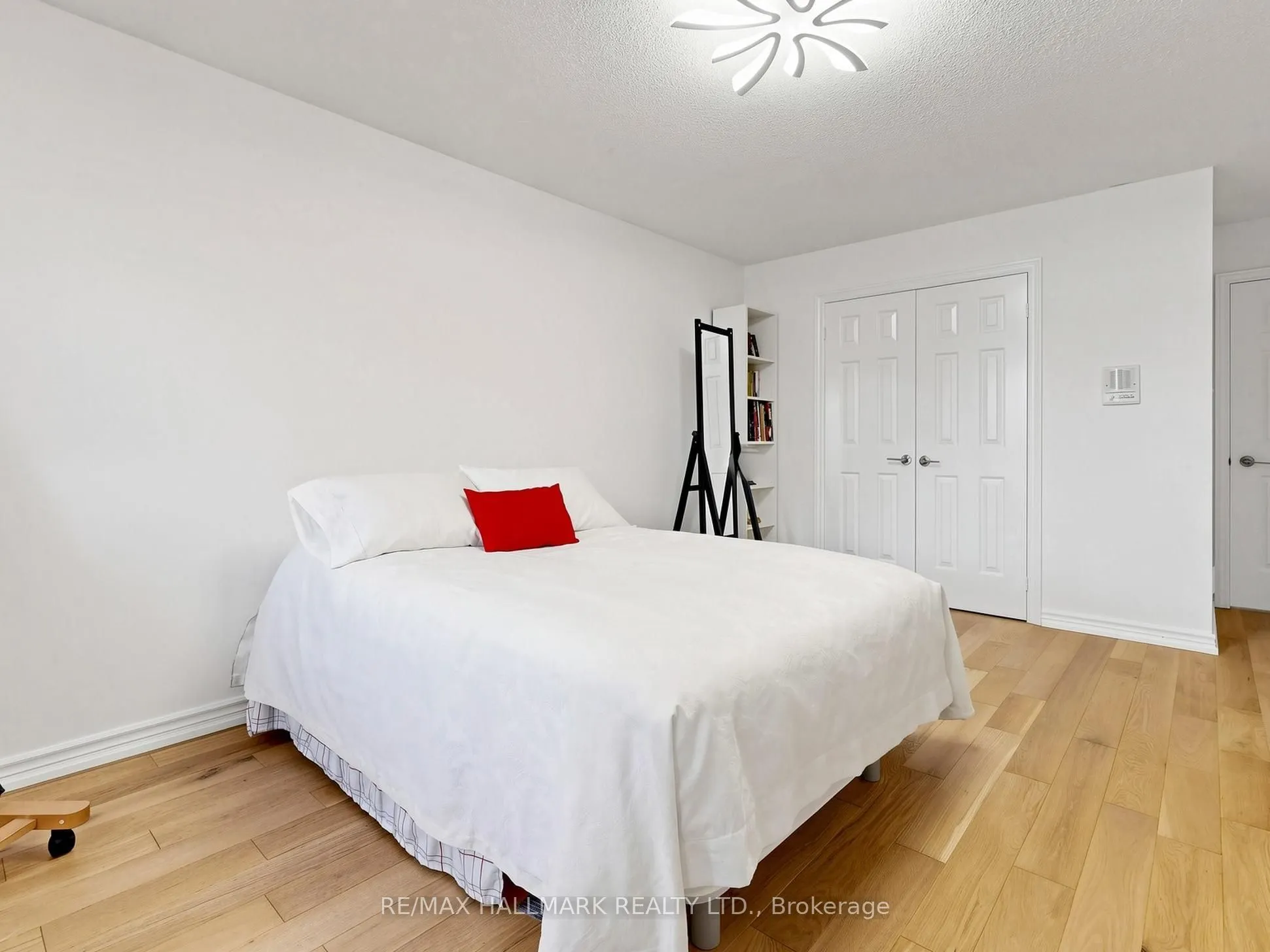 54 Stave Crescent