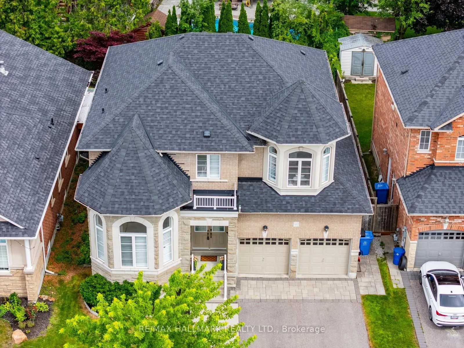 411 Hoover Park Drive