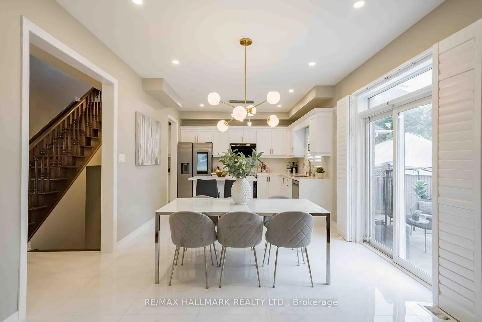 411 Hoover Park Drive