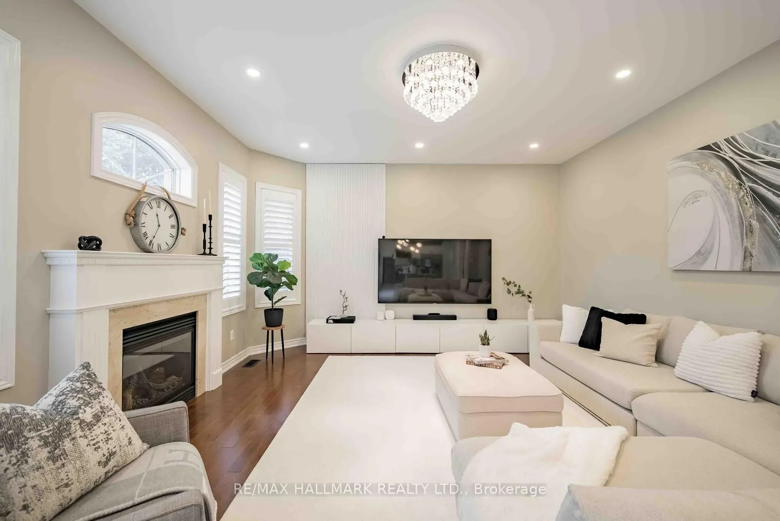 411 Hoover Park Drive