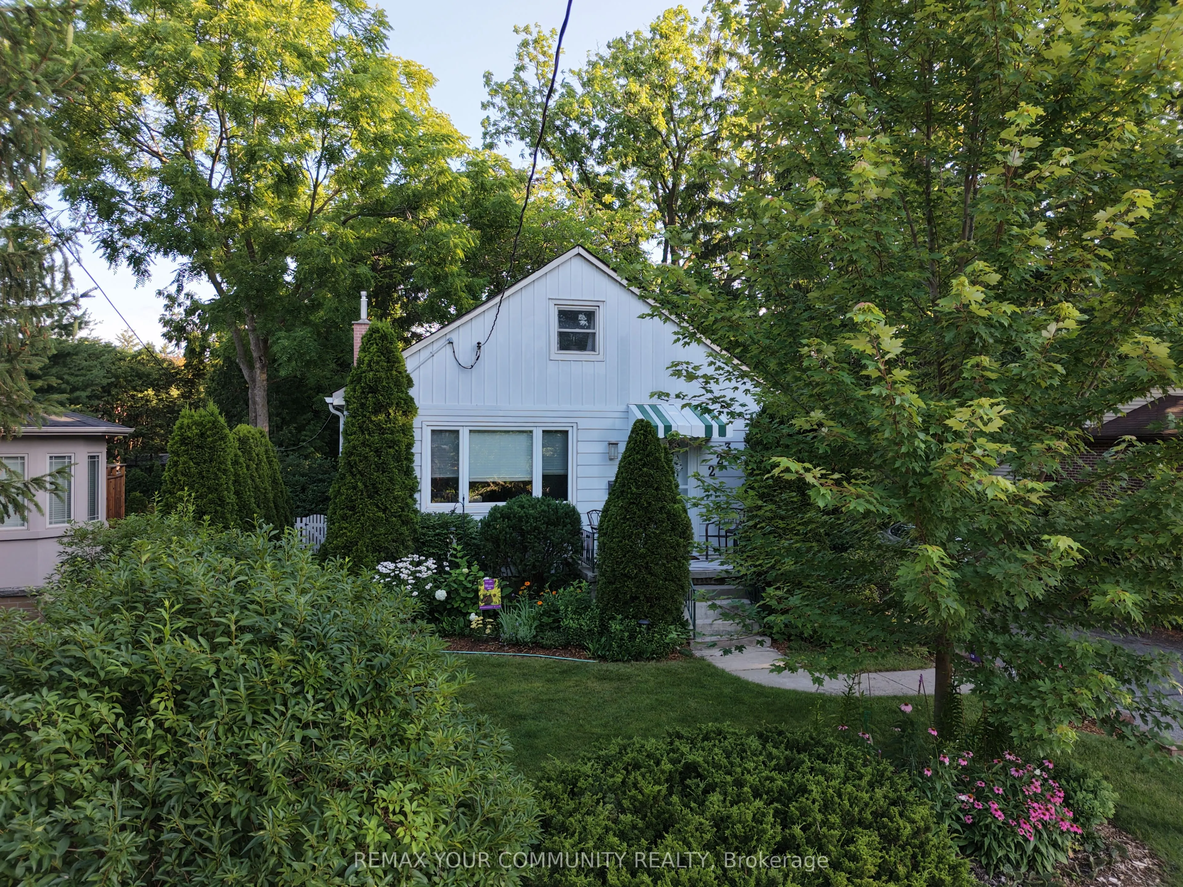 223 Richmond Street