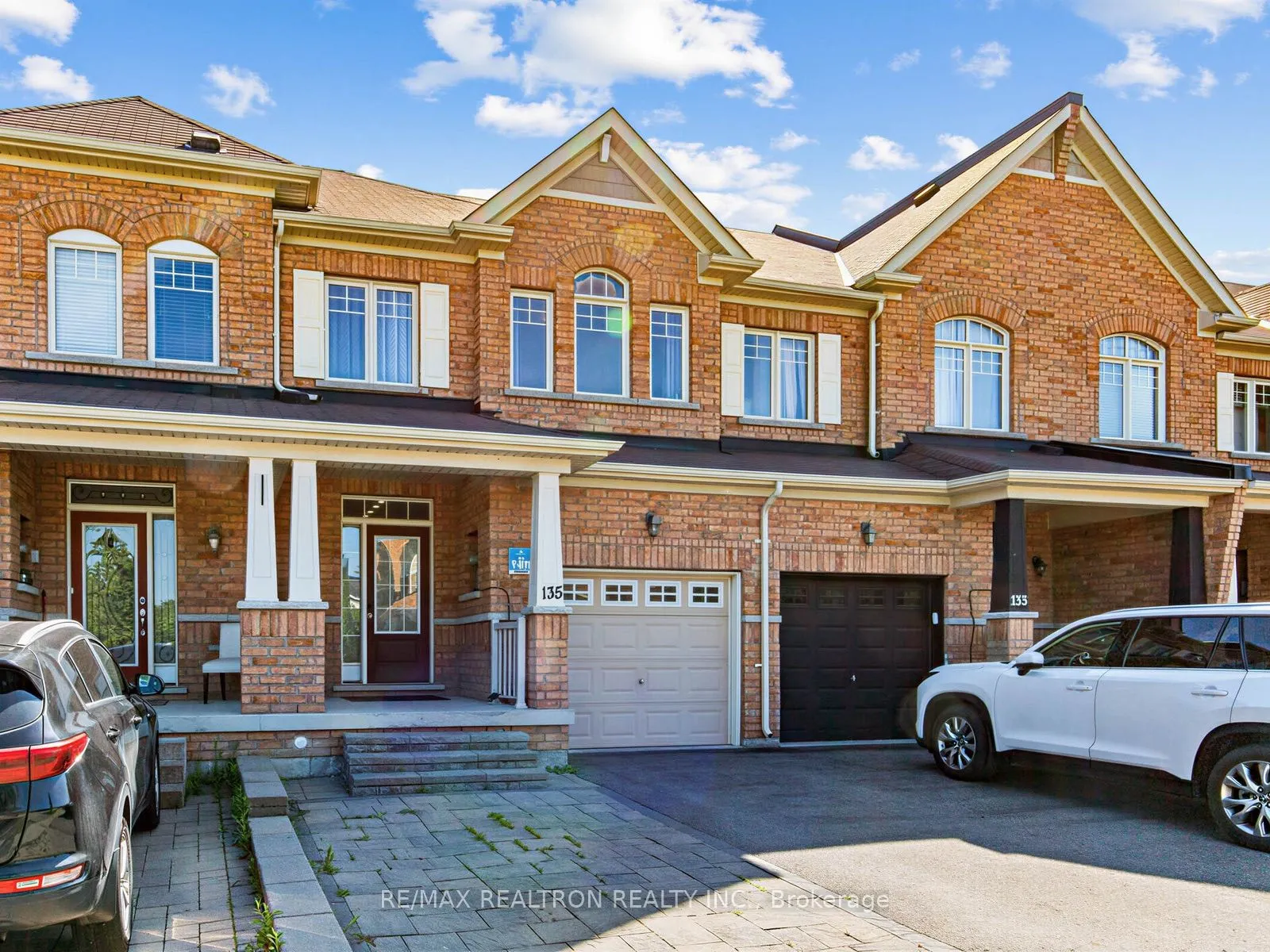 135 Windrow Street