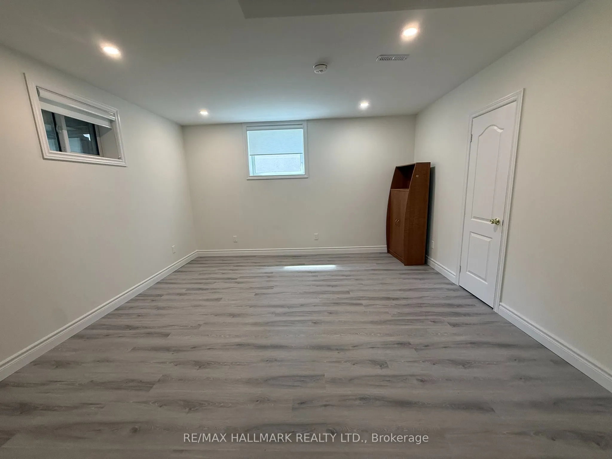 43 Oak Avenue